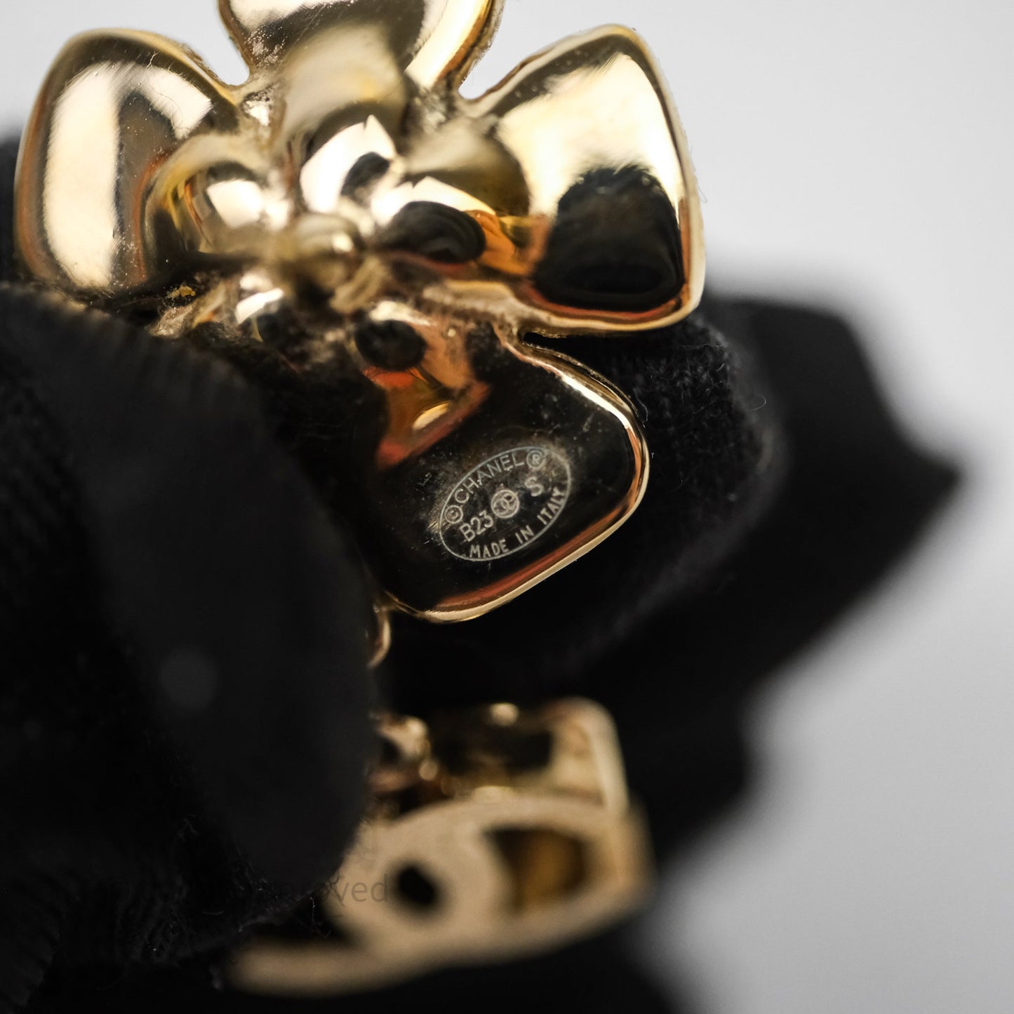 Chanel Crystals Pearl Flower Drop CC Earrings Gold Tone 23S