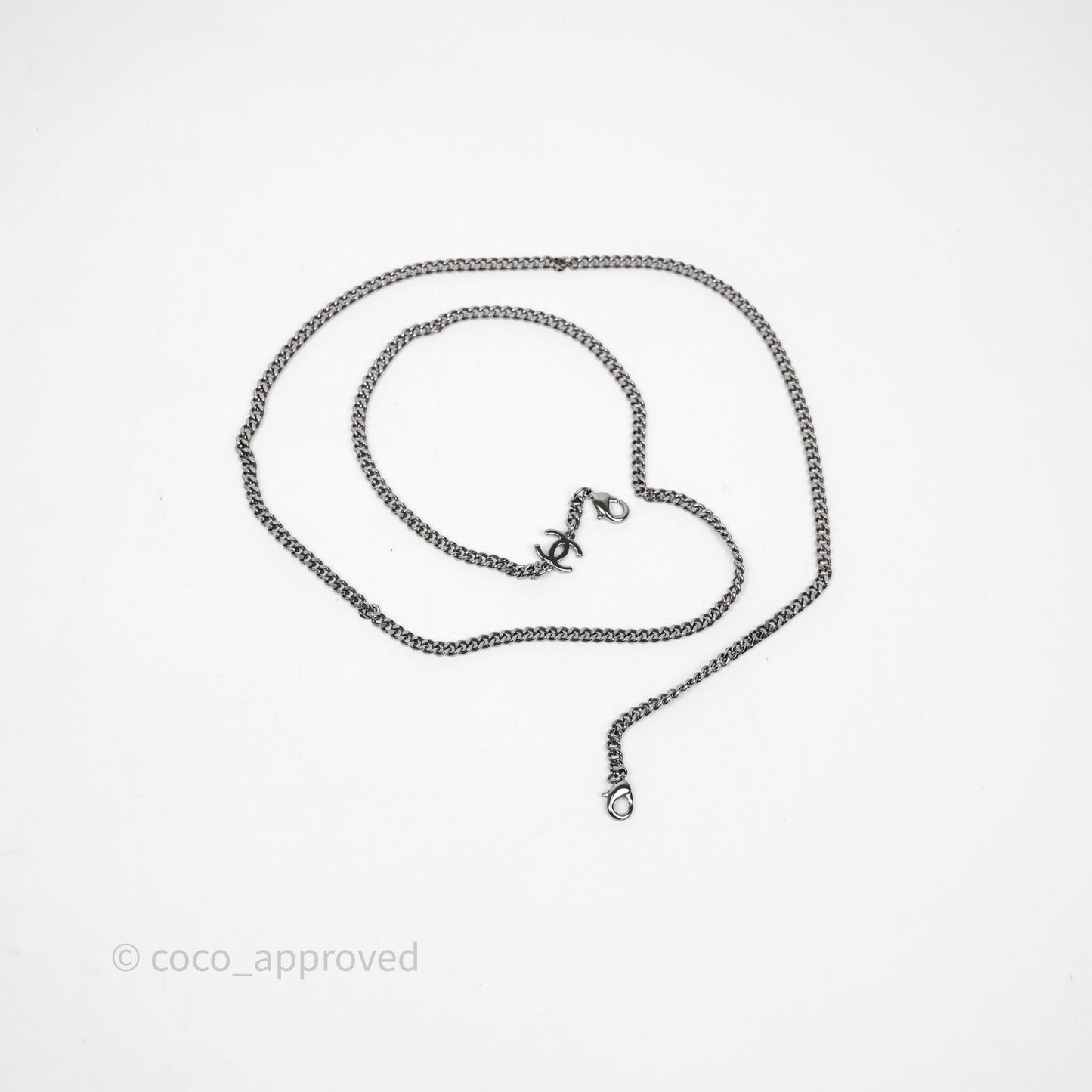 Chanel Round Sunglasses With Chain Black