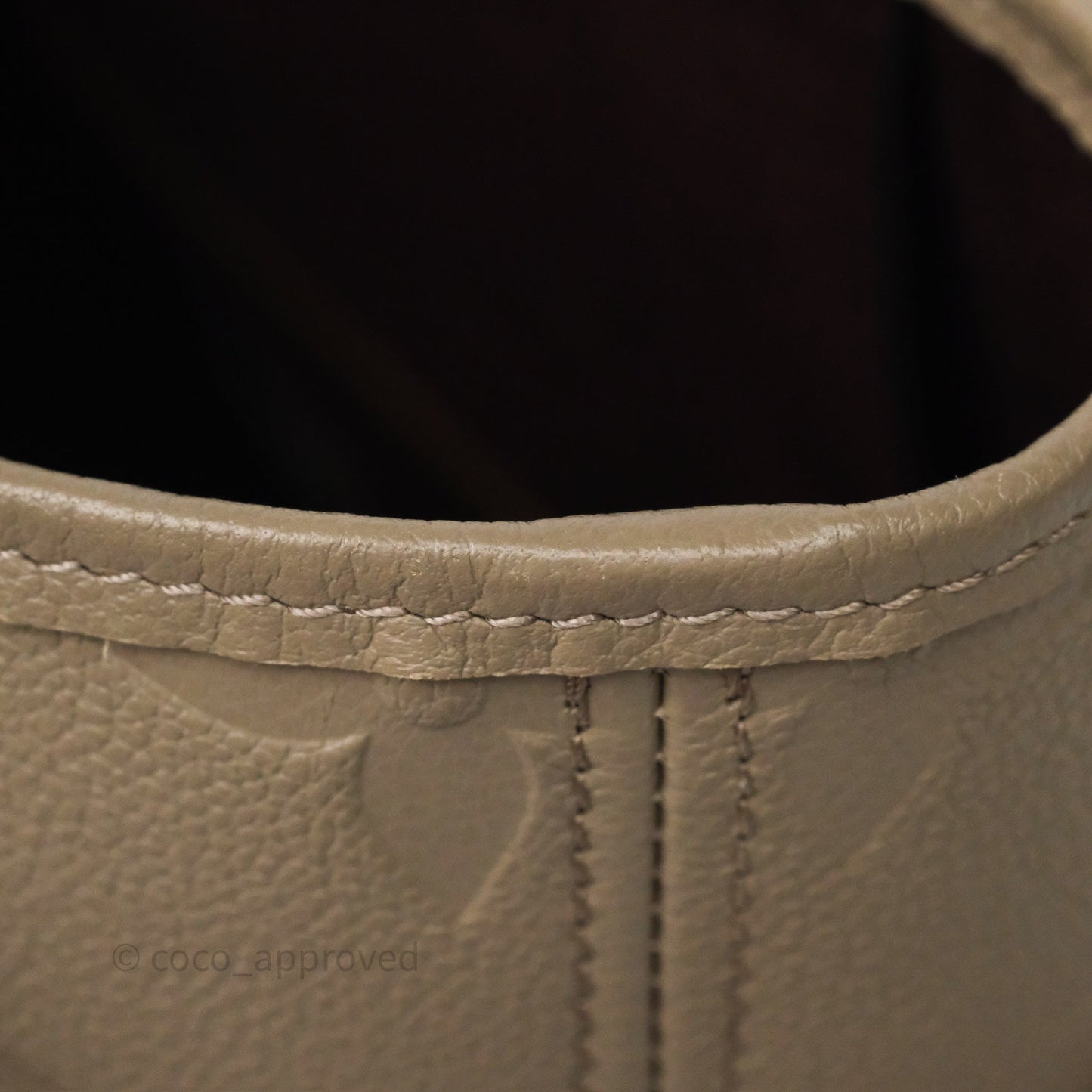 Louis Vuitton Neverfull MM Monogram Empreinte Leather Tourterelle