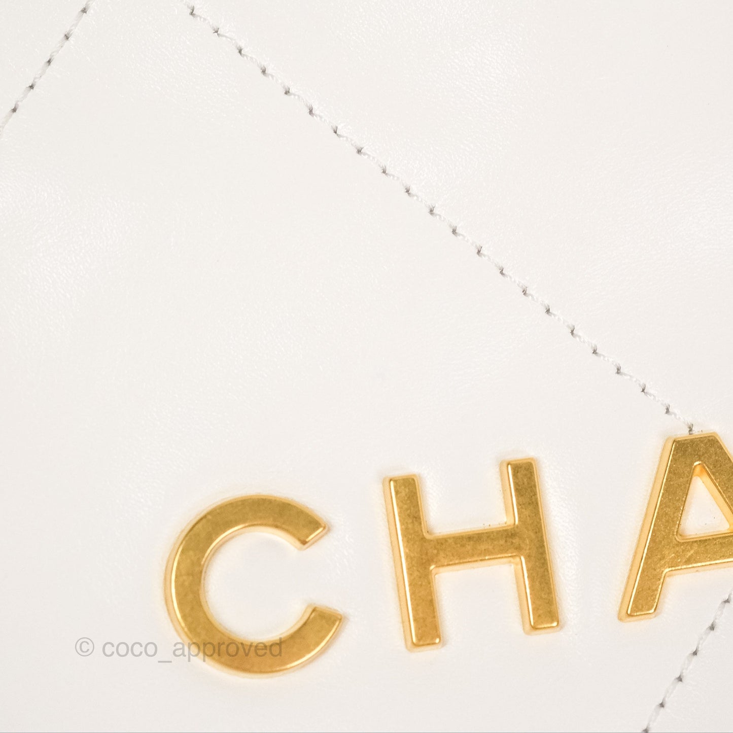 Chanel 22 Small White Shiny Calfskin Aged Gold Hardware