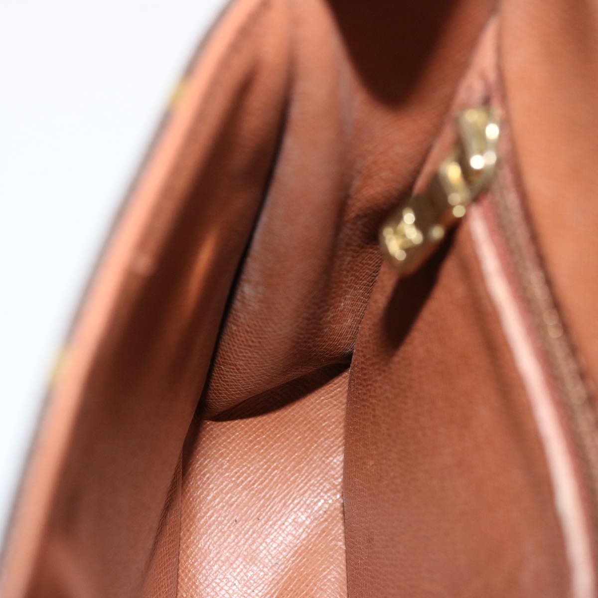 LOUIS VUITTON Monogram Saint Cloud MM Shoulder Bag M51243 LV 76461