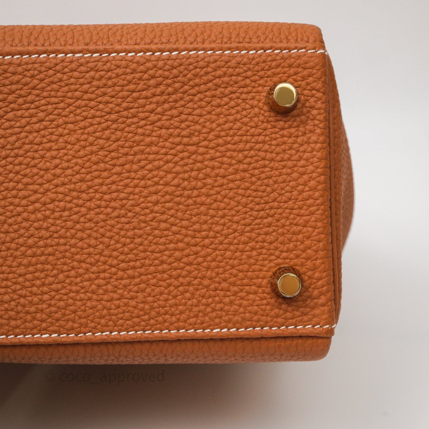 Hermes Kelly 28 Gold Togo Gold Hardware