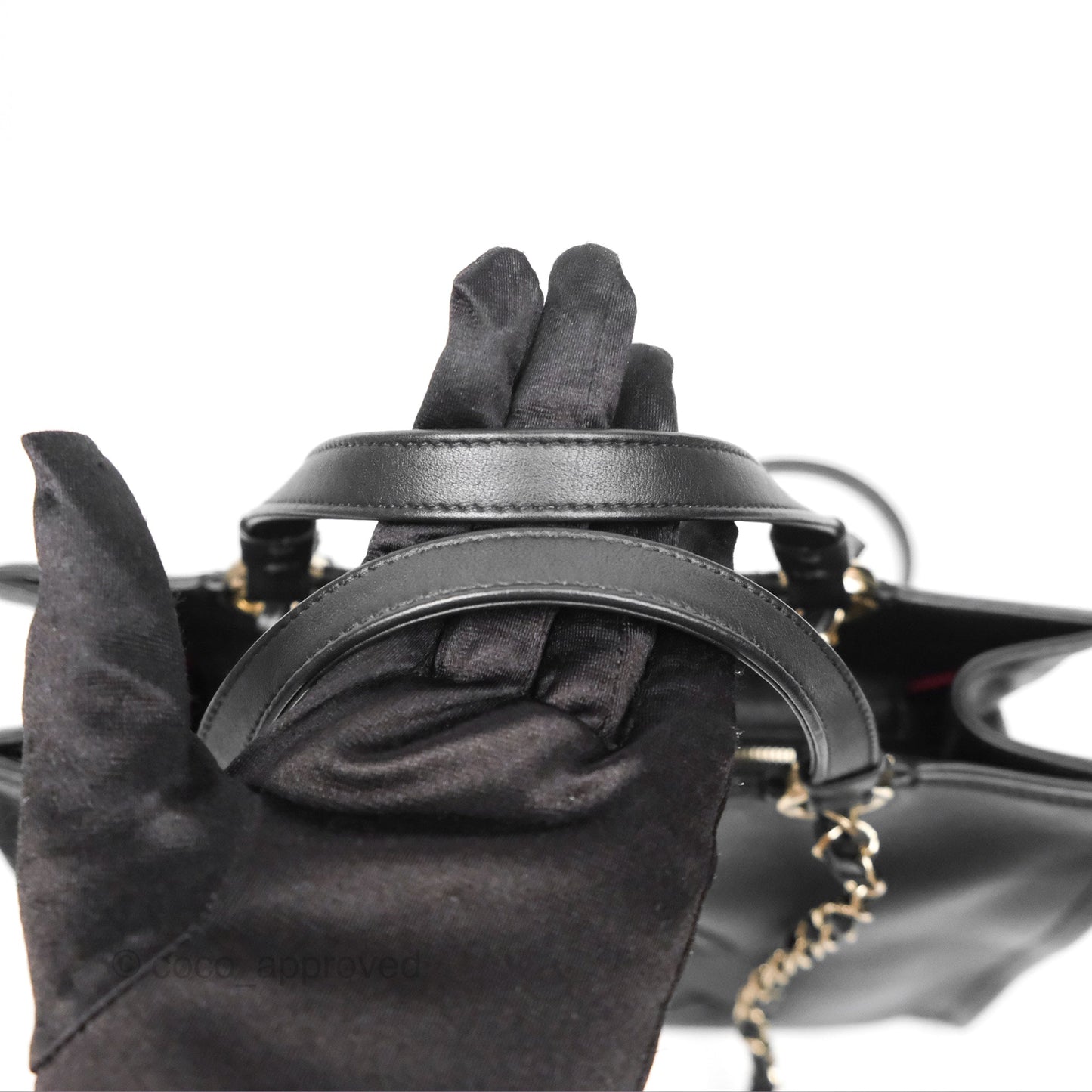 Chanel CC Zipped Shopping Tote Calfskin Gold Hardware