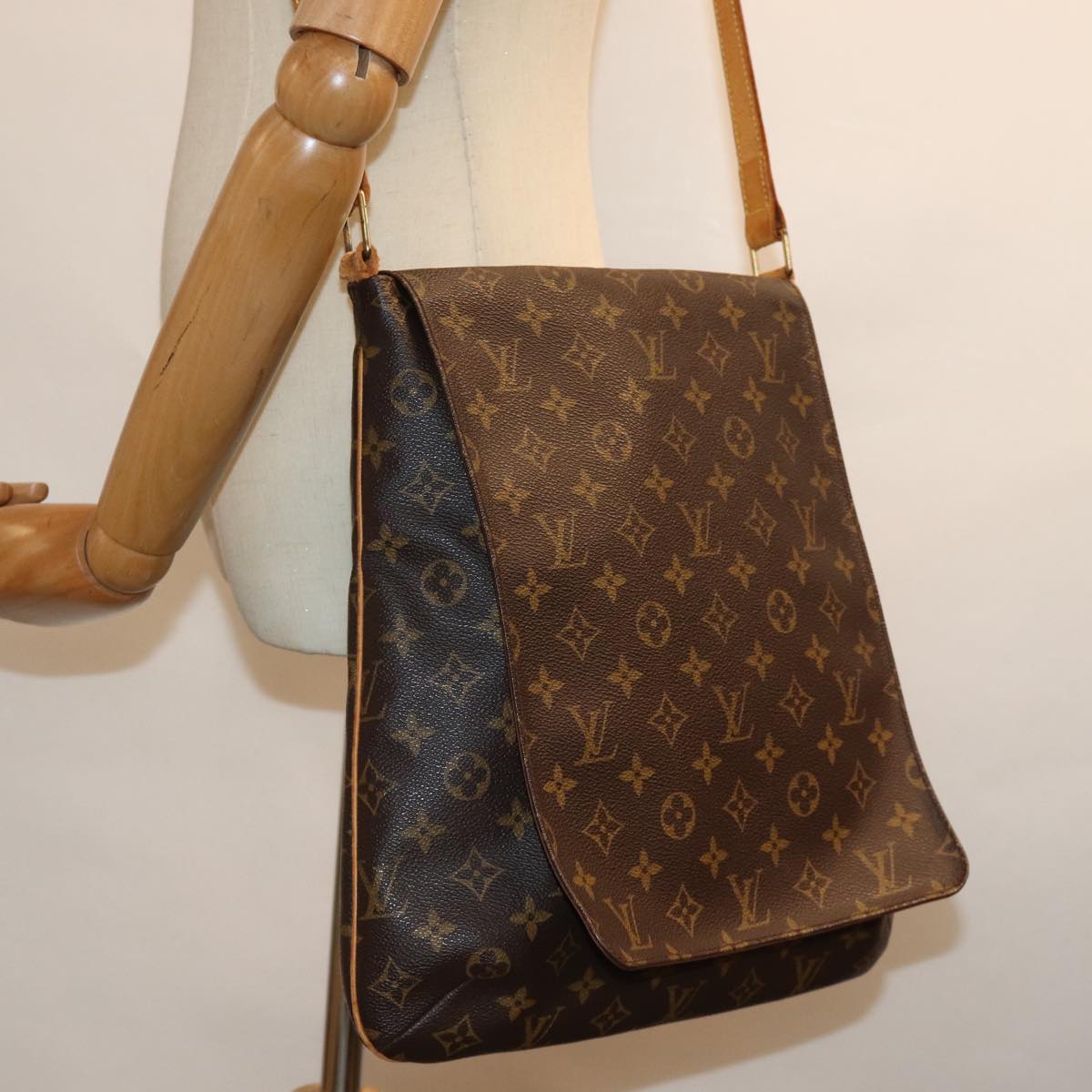 LOUIS VUITTON Monogram Musette Shoulder Bag M51256 LV 76514