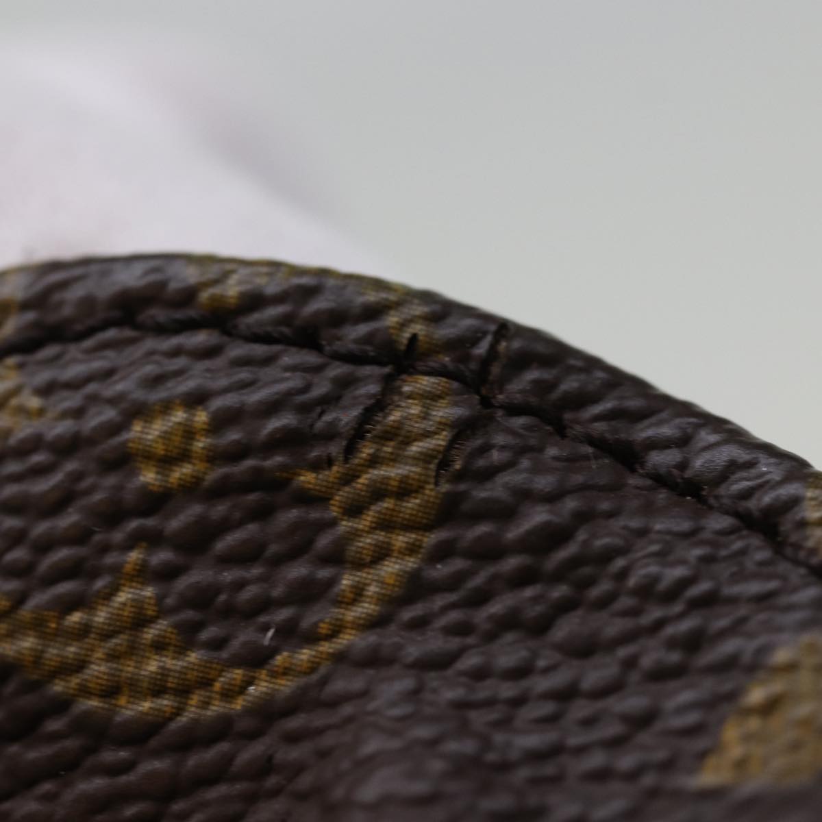 LOUIS VUITTON Monogram Saint Cloud MM Shoulder Bag M51243 LV 76540