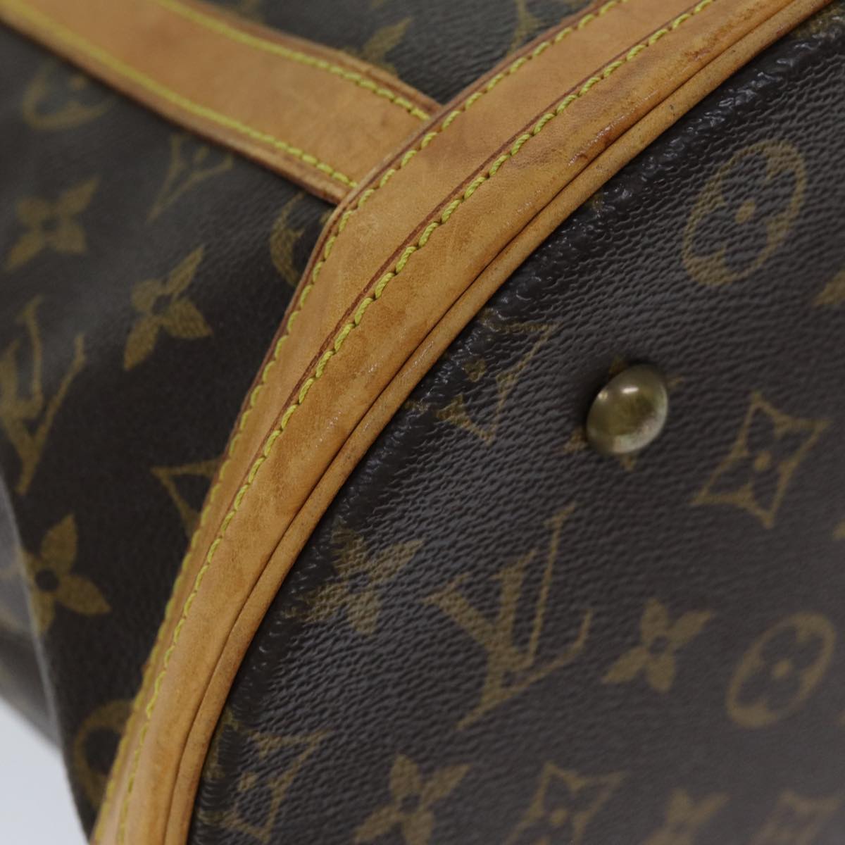 LOUIS VUITTON Monogram Bucket GM Shoulder Bag M42236 LV 76556