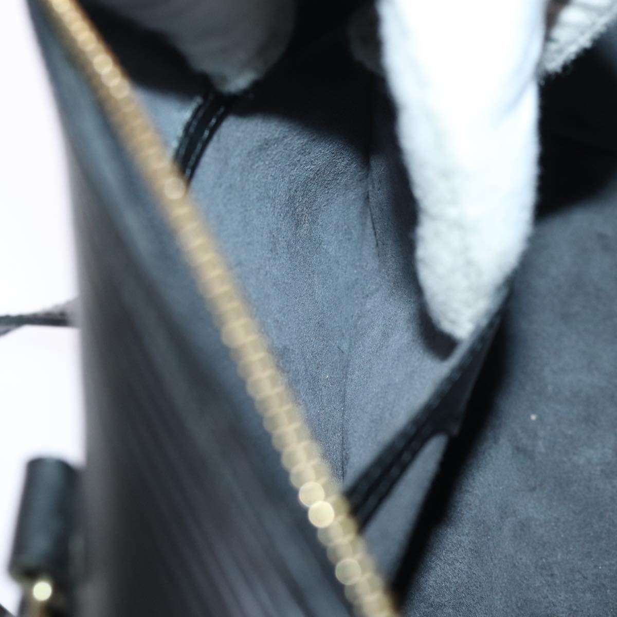 LOUIS VUITTON Epi Soufflot Hand Bag Black M52222 LV 76606