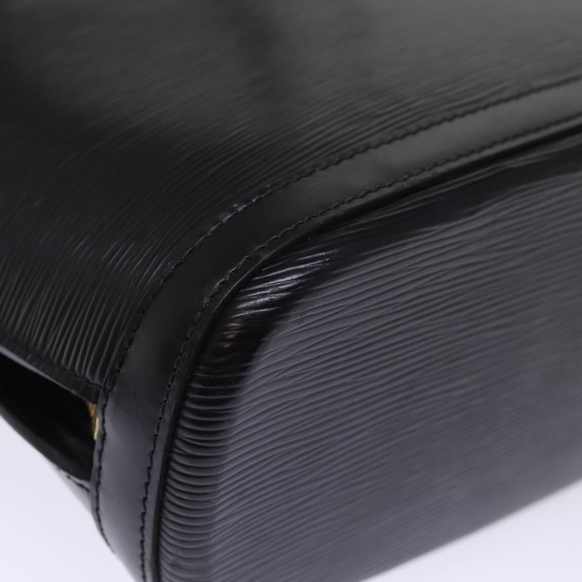 LOUIS VUITTON Epi Lussac Shoulder Bag Black M52282 LV 76645