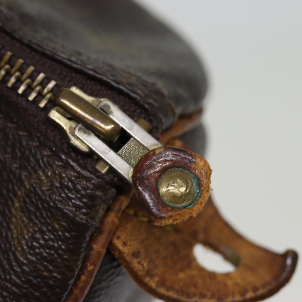 LOUIS VUITTON Monogram Speedy 25 Hand Bag M41528 LV 76647