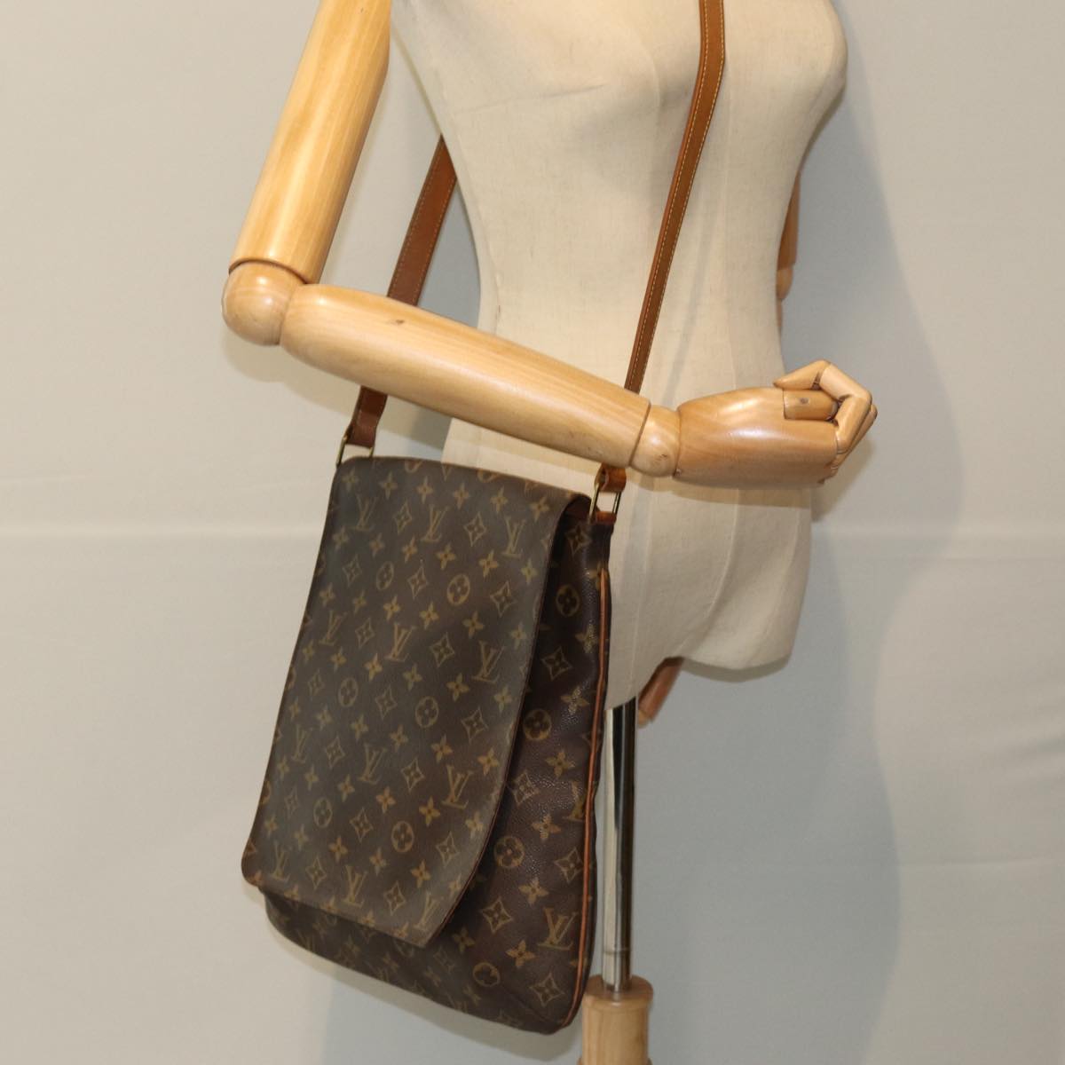 LOUIS VUITTON Monogram Musette Shoulder Bag M51256 LV 76708