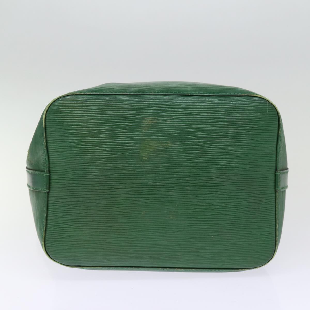 LOUIS VUITTON Epi Petit Noe Shoulder Bag Green M44104 LV 76937