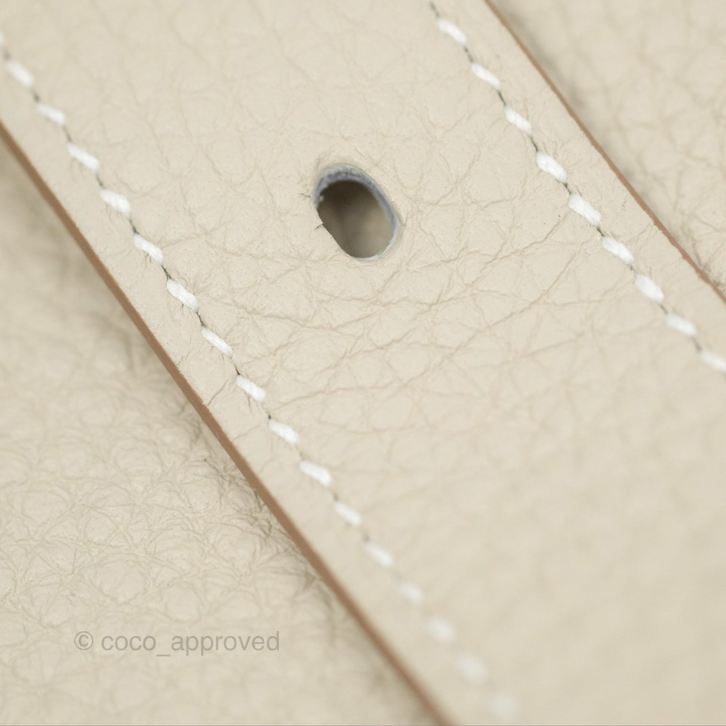 Hermès Halzan 31 Beton Clemence Gold Hardware