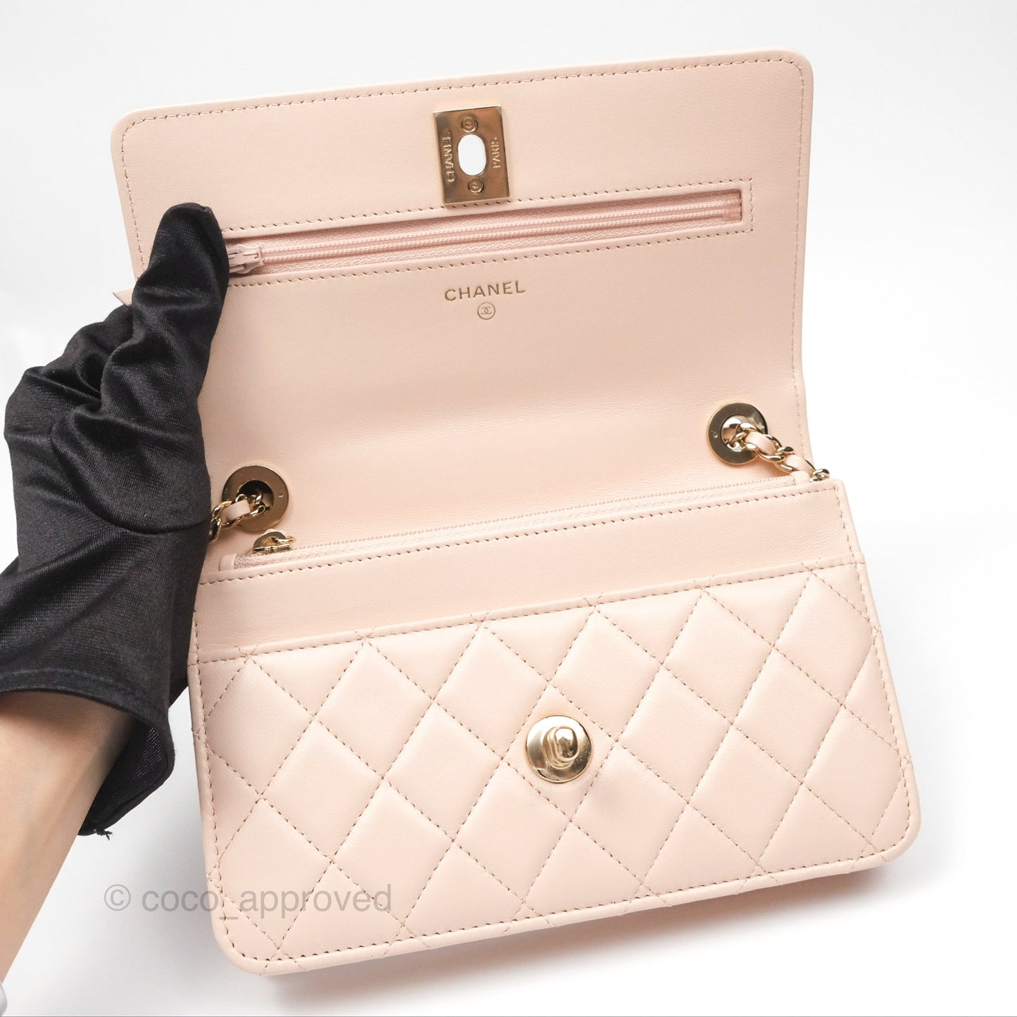 Chanel Trendy CC WOC Quilted Light Pink Lambskin Gold Hardware