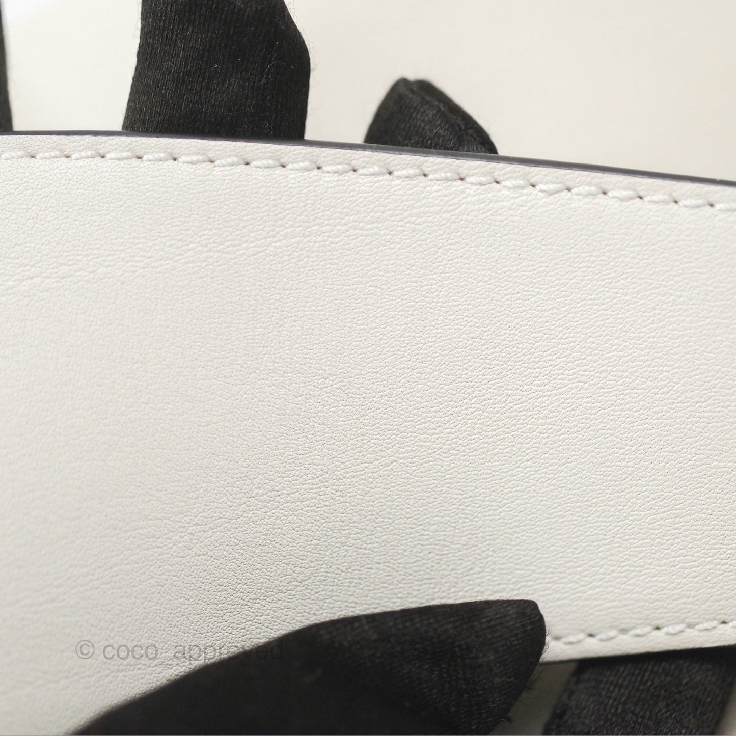 Loewe Puzzle Hobo Shoulder Bag Soft White Calfskin