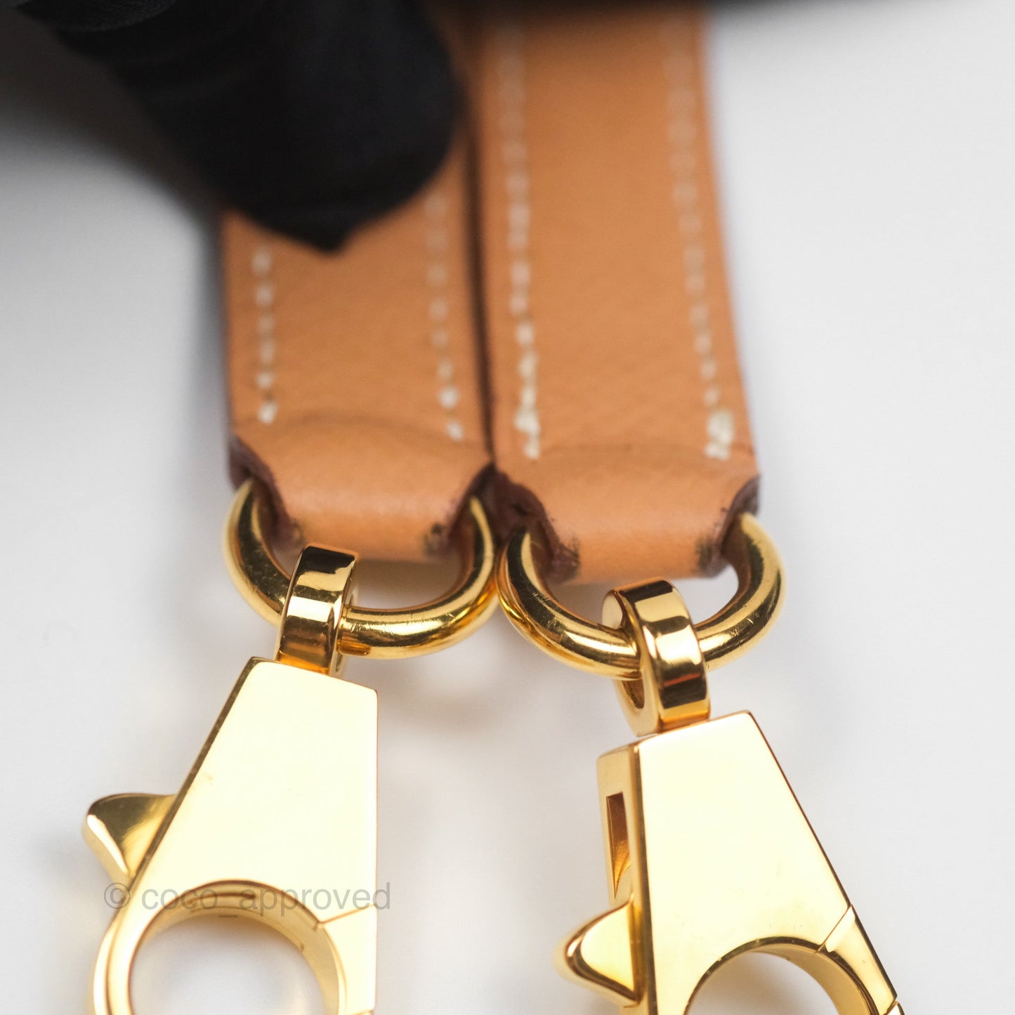 Hermes Vintage Kelly 32 Retourne Natural Gold Hardware