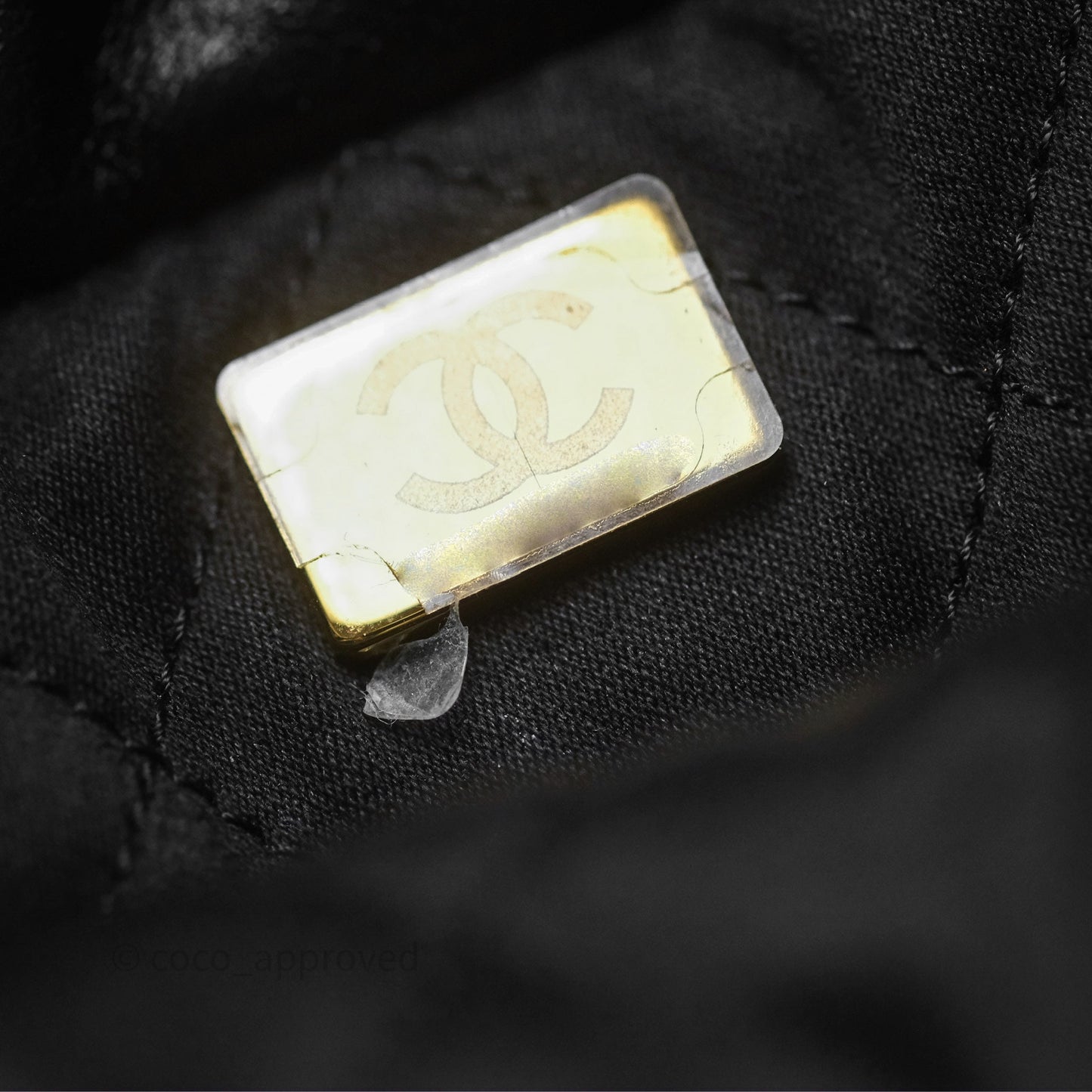 Chanel 22 Mini Bag Black Crumpled Calfskin Aged Gold Hardware