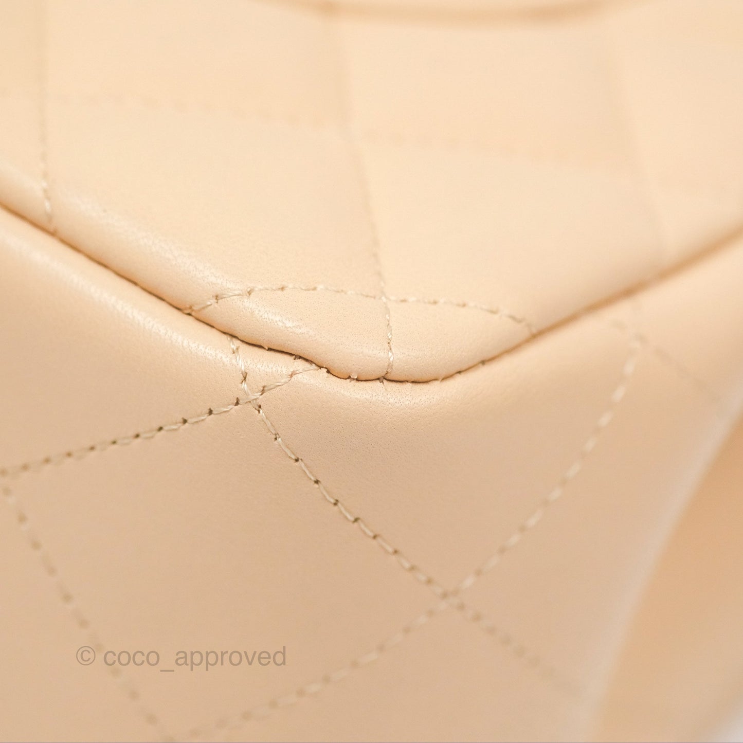 Chanel Jumbo Double Flap Beige Lambskin Gold Hardware⁣⁣