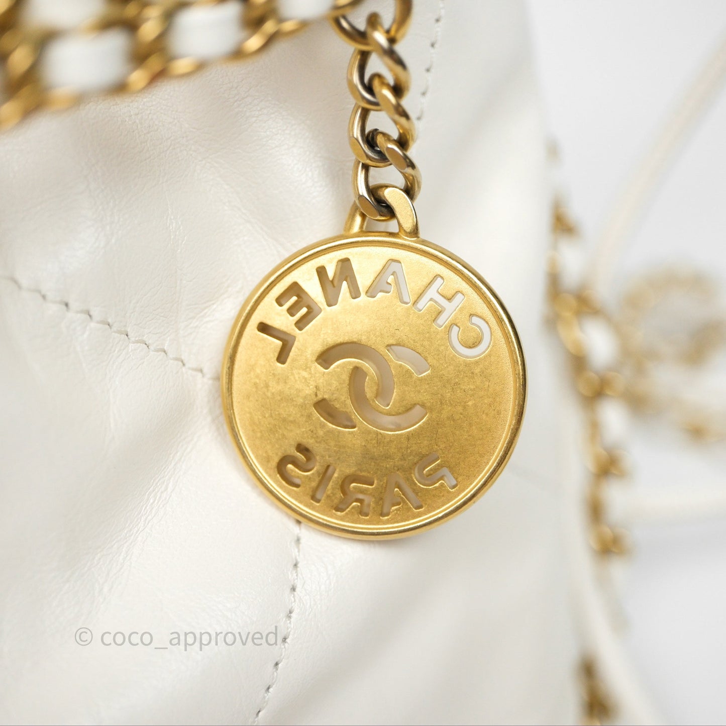 Chanel 22 Mini Bag White Shiny Crumpled Calfskin