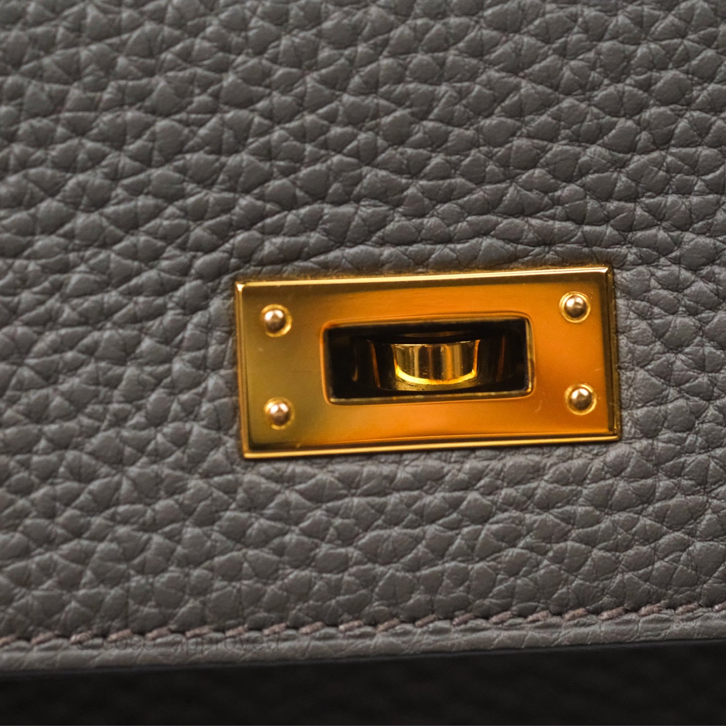 Hermès Retourne Kelly 25 Gris Etain 8F Togo Gold Hardware