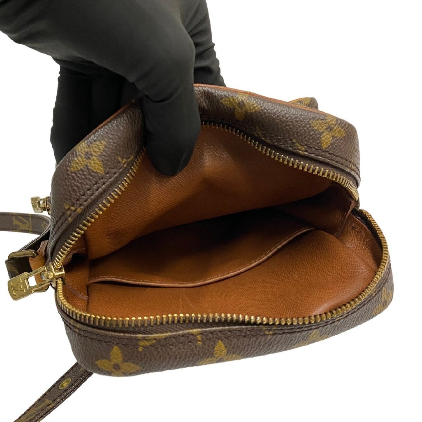 Louis Vuitton Amazone  Canvas Shoulder Bag ()