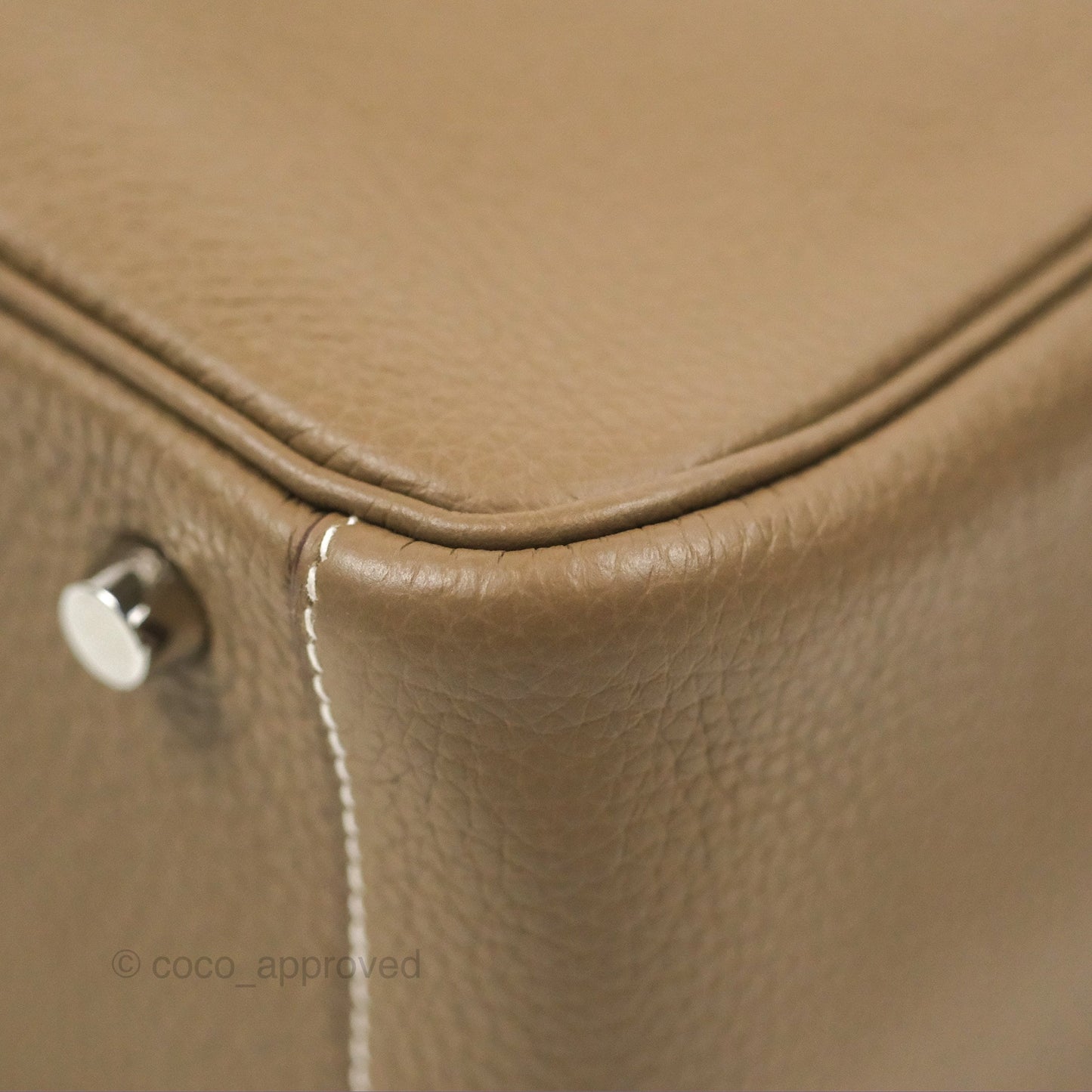 Hermès Lindy 26 Etoupe Clemence Palladium Hardware