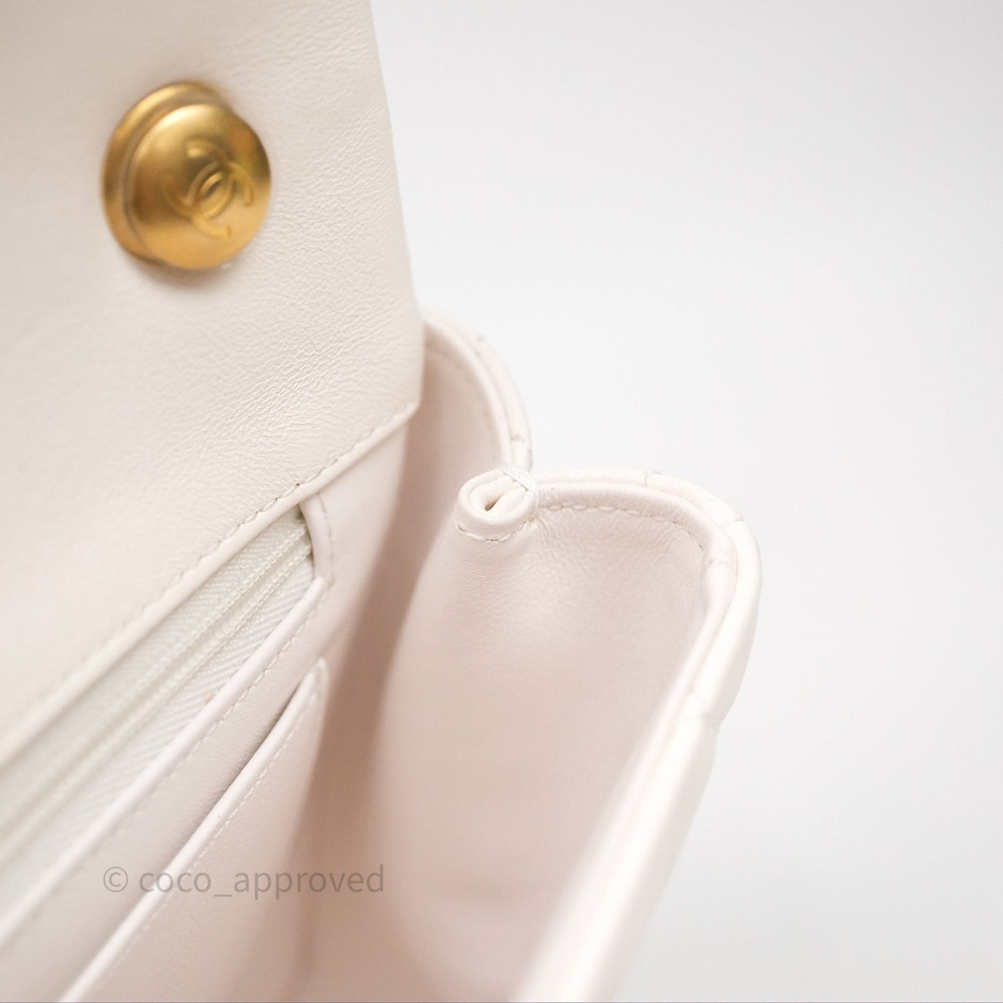 Chanel Flap Bag with Pearl Chain Ivory White Aged Gold Hardware 25P