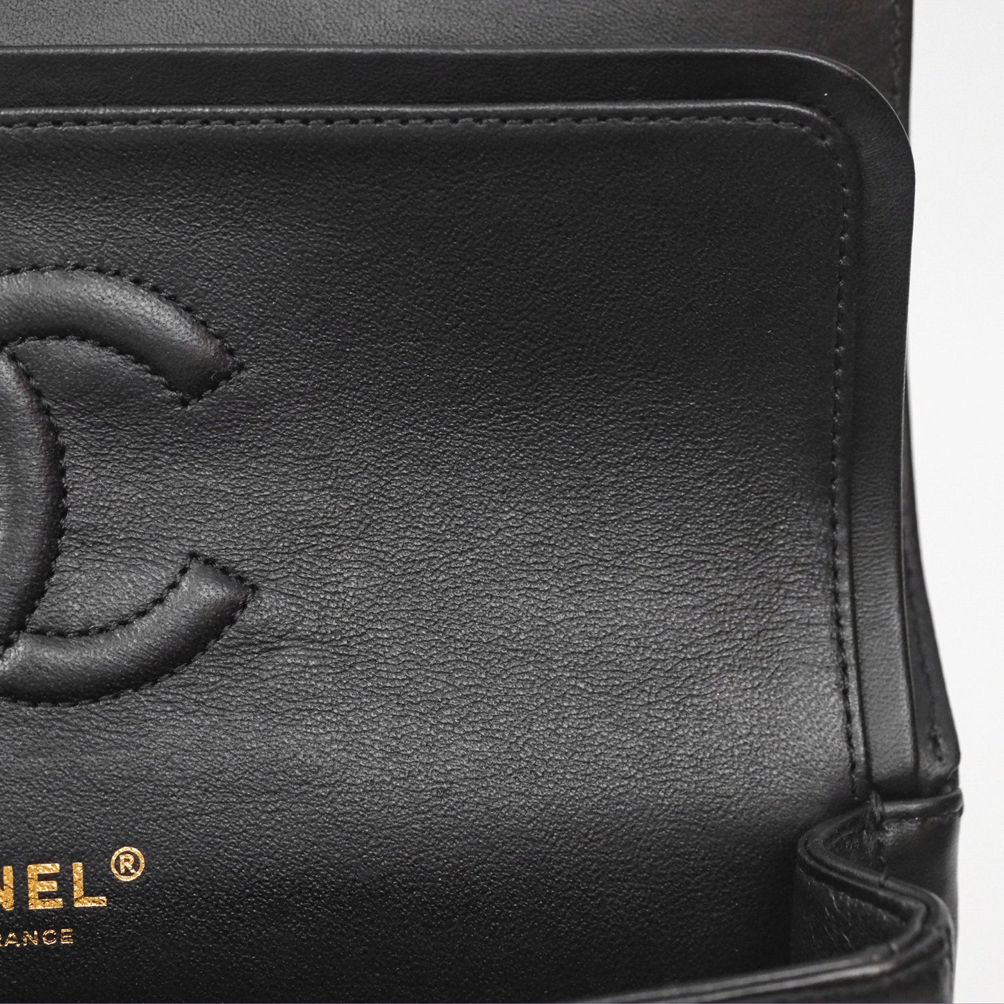 Chanel Classic M/L Medium Chevron Double Flap Black Lambskin Gold Hardware