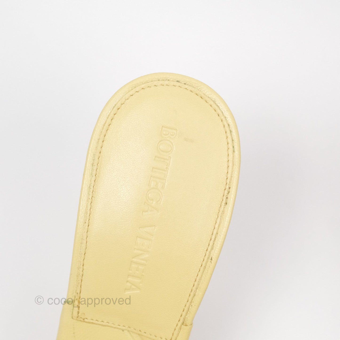 Bottega Veneta Lido Sandals Intrecciato Yellow Lambskin Size 35