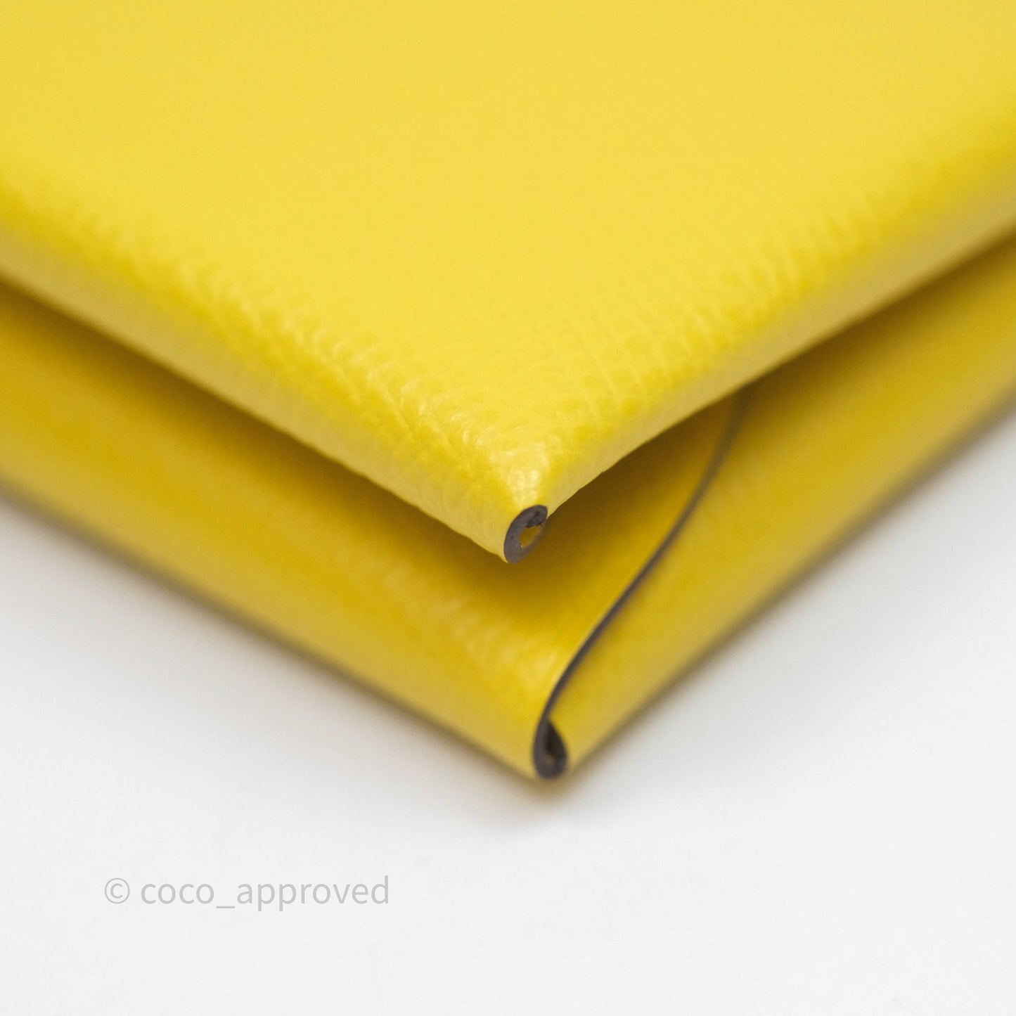 Hermès Calvi Duo Compact Card Holder Jaune de Naples 9O Epsom