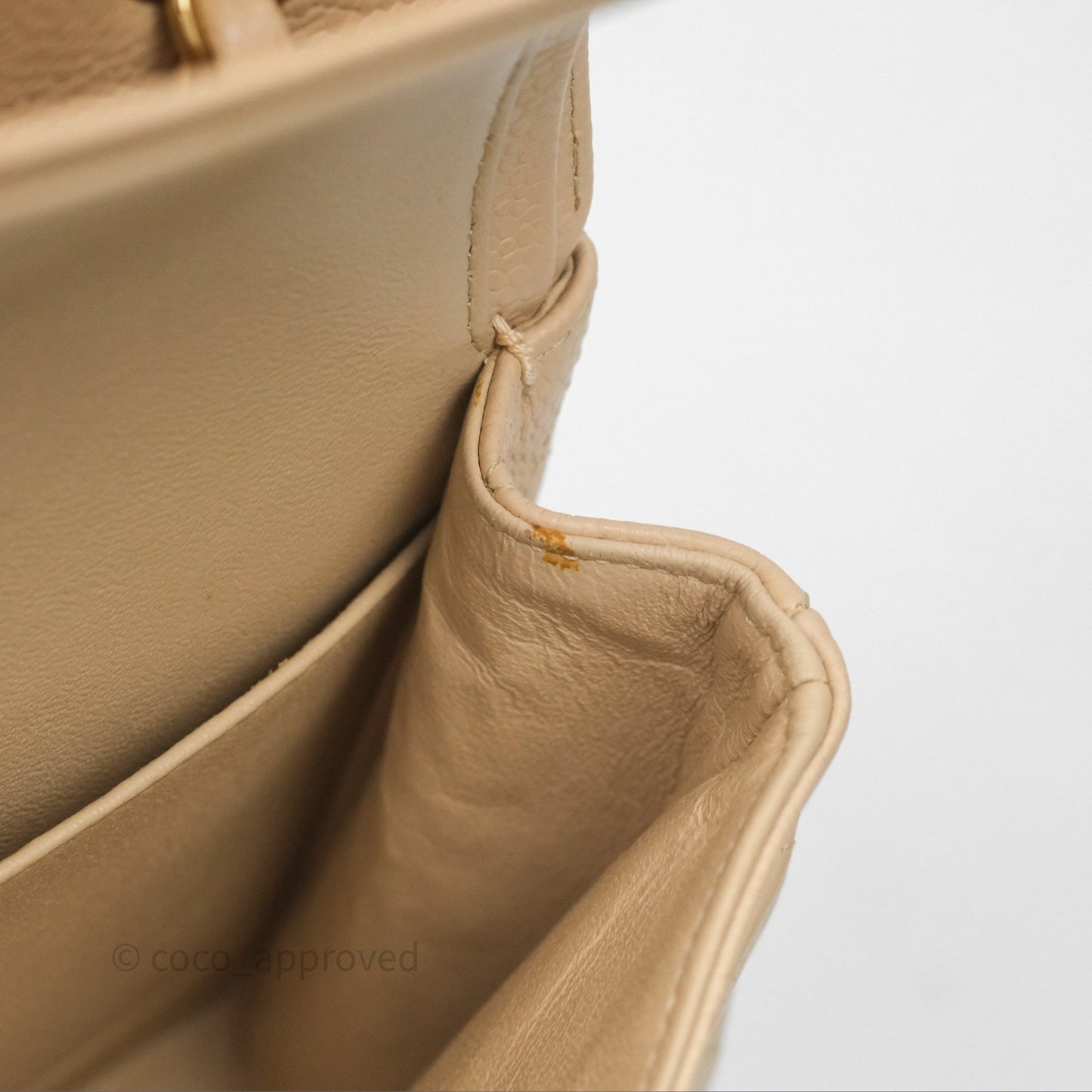 Chanel M/L Medium Classic Flap Quilted Beige Caviar Gold Hardware