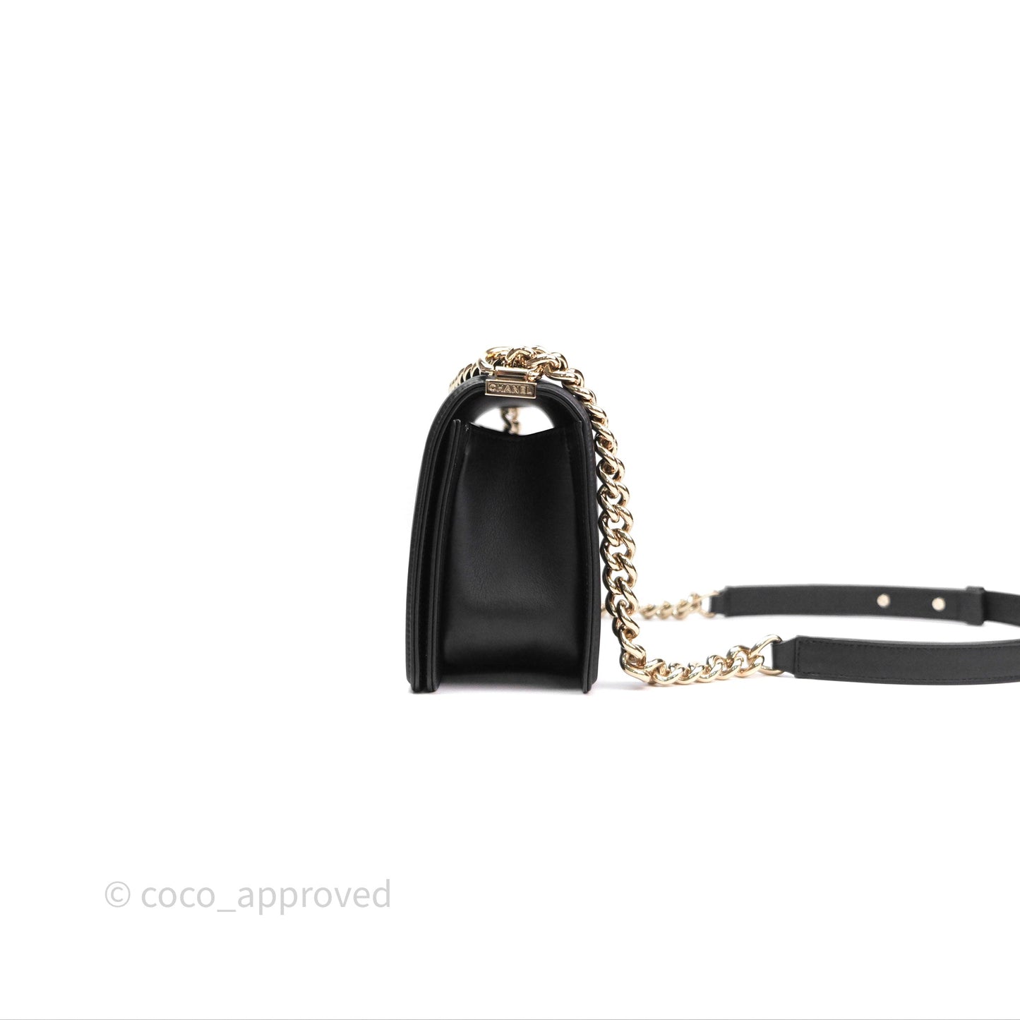 Chanel Medium Boy Chevron Black Calfskin Gold Hardware