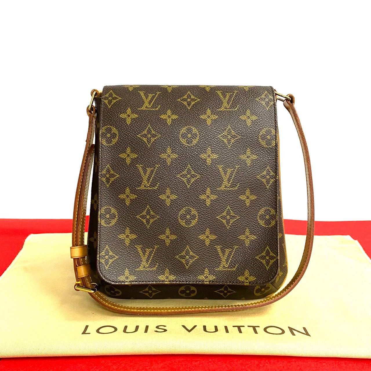 LOUIS VUITTON Shoulder Bag leather Brown Monogram Musette Salsa