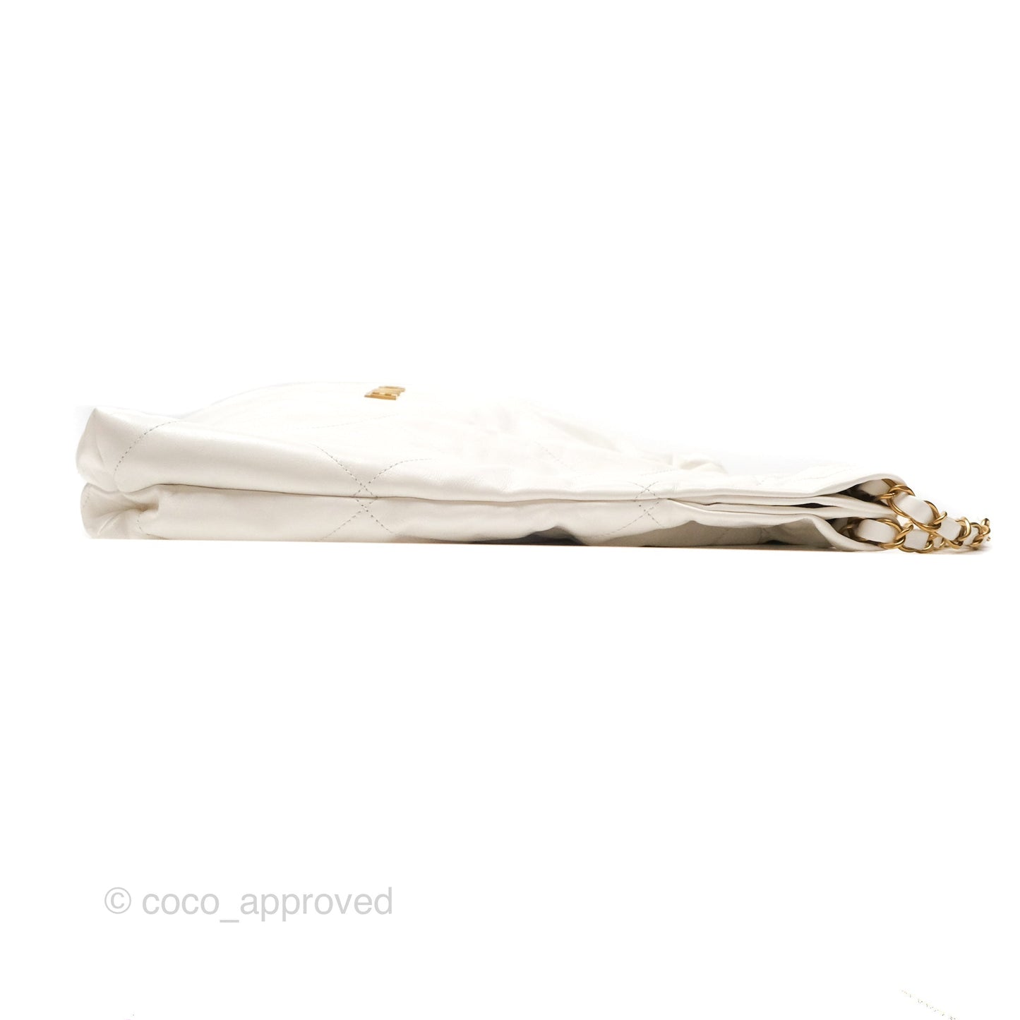 Chanel 22 Medium White Shiny Calfskin Aged Gold Hardware