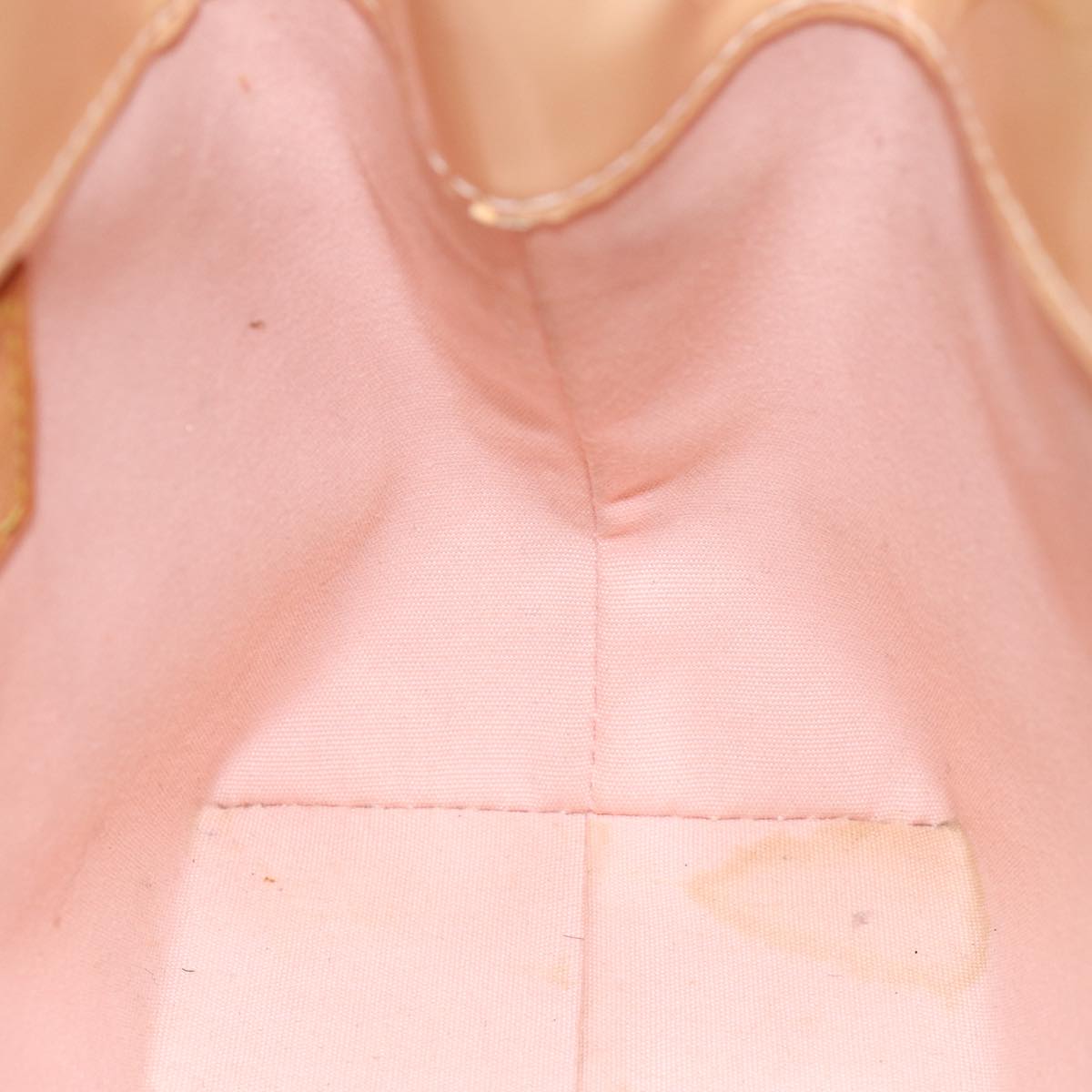 LOUIS VUITTON Monogram Vernis Reade PM Bag Marshmallow Pink M91306 LV 77554