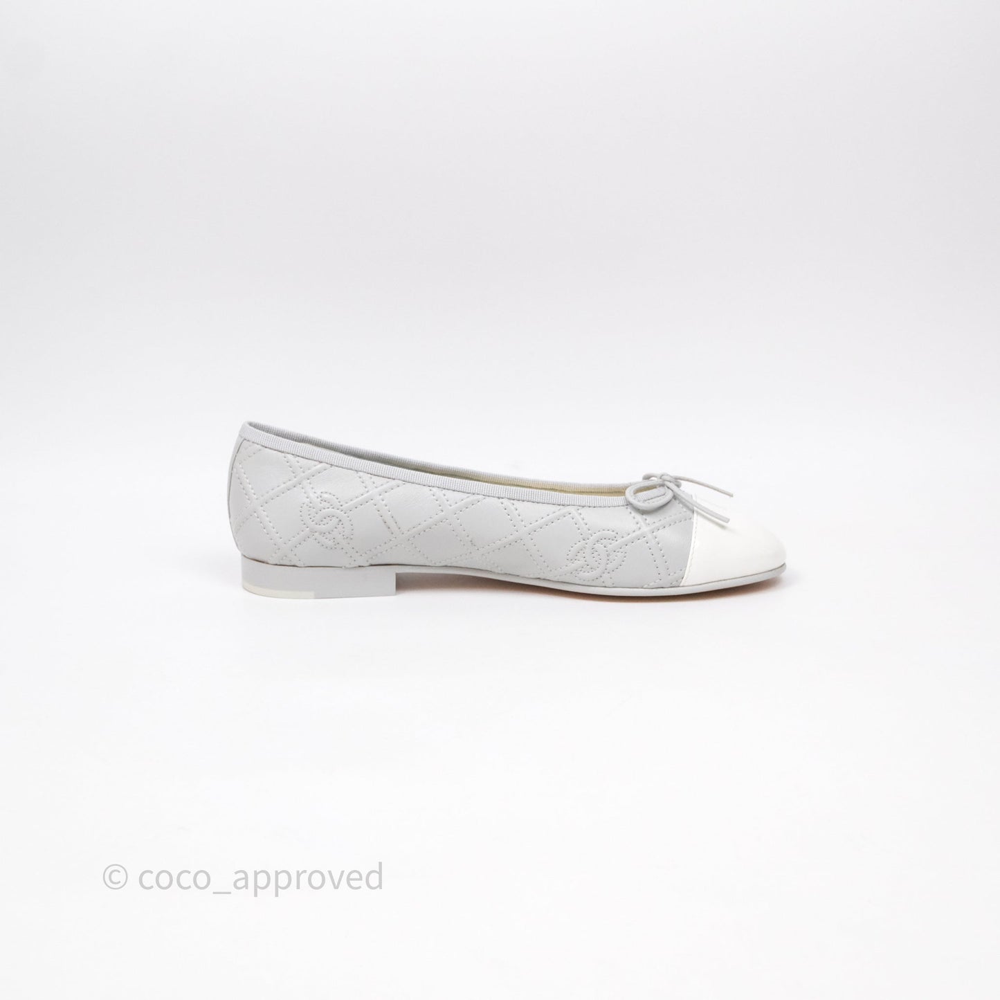 Chanel CC Quilted Light Grey Ballerina Flats Size 36.5