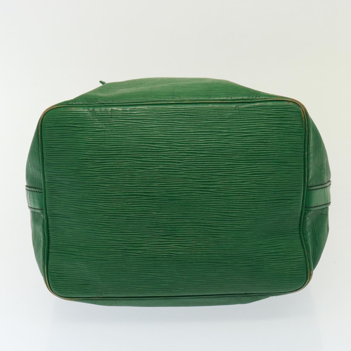 LOUIS VUITTON Epi Petit Noe Shoulder Bag Green M44104 LV 77895