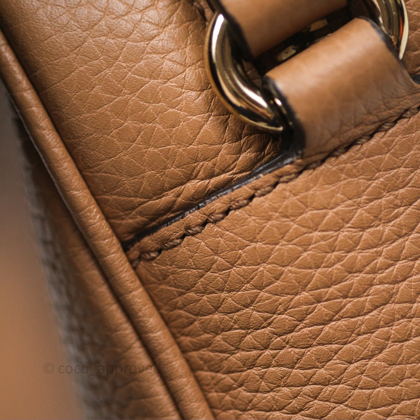 Gucci Small Soho Disco Bag Calfskin Beige