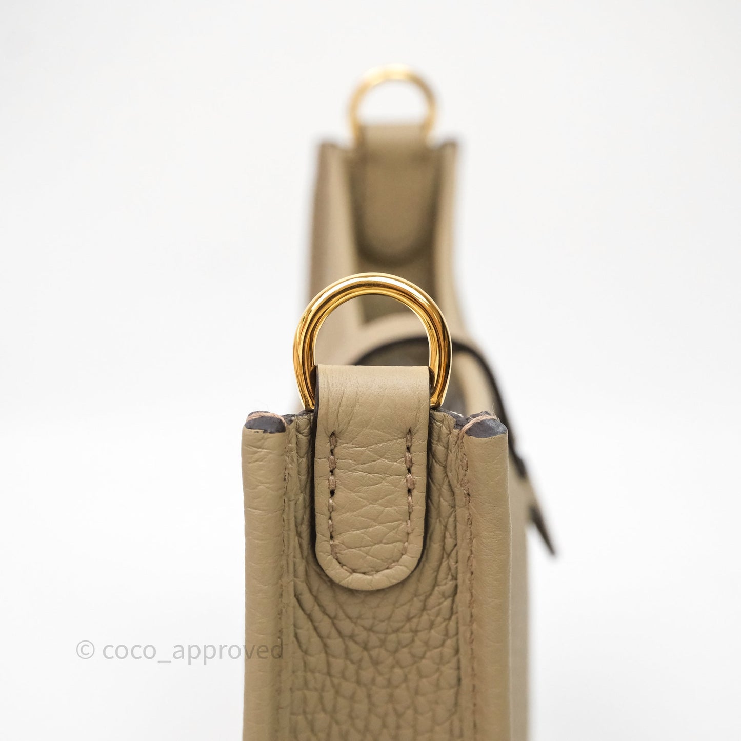 Hermès Mini Evelyne 16 Beige Marfa 8Q Clemence Gold Hardware