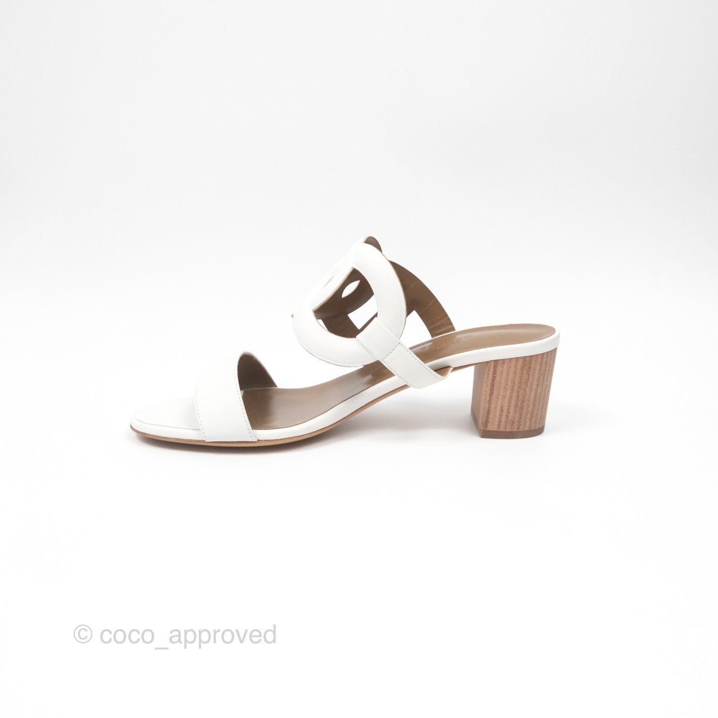 Hermès Bikini Sandals in White Size 38.5