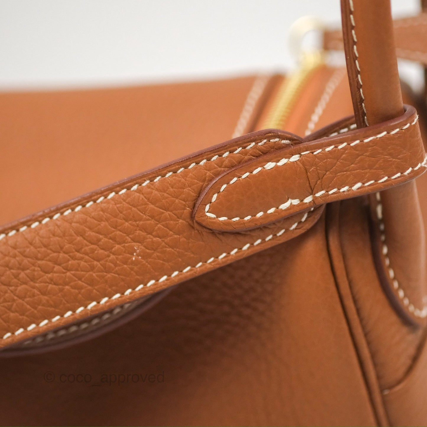 Hermès Mini Lindy 20 Gold Clemence Gold Hardware