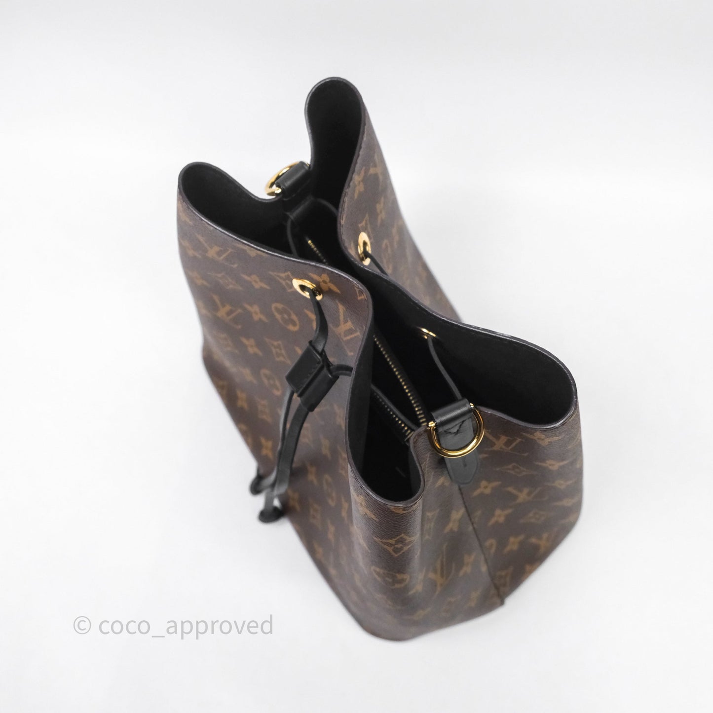Louis Vuitton NéoNoé MM Black Monogram Canvas