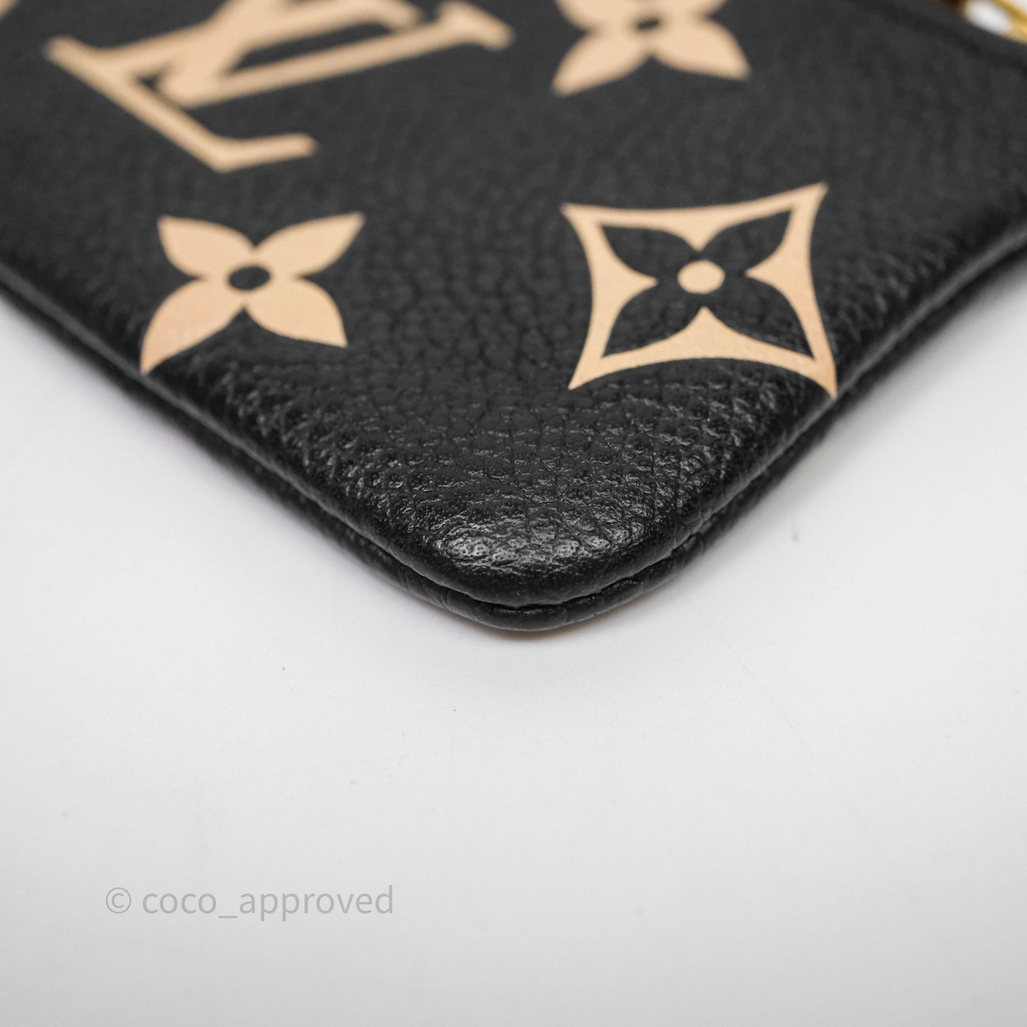 Louis Vuitton Key Pouch Black Monogram Canvas