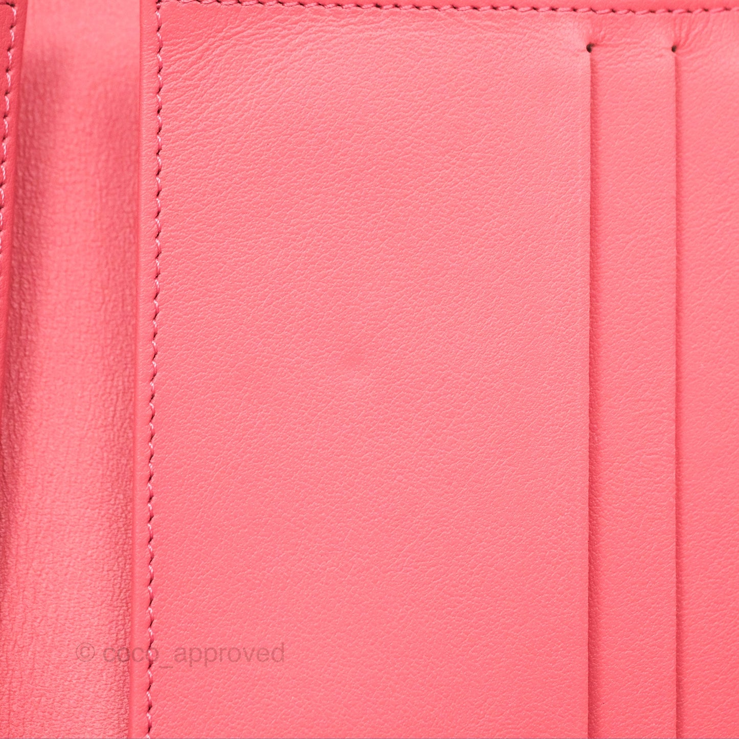 Chanel Classic Short Flap Wallet Pink Caviar Gold Hardware⁣