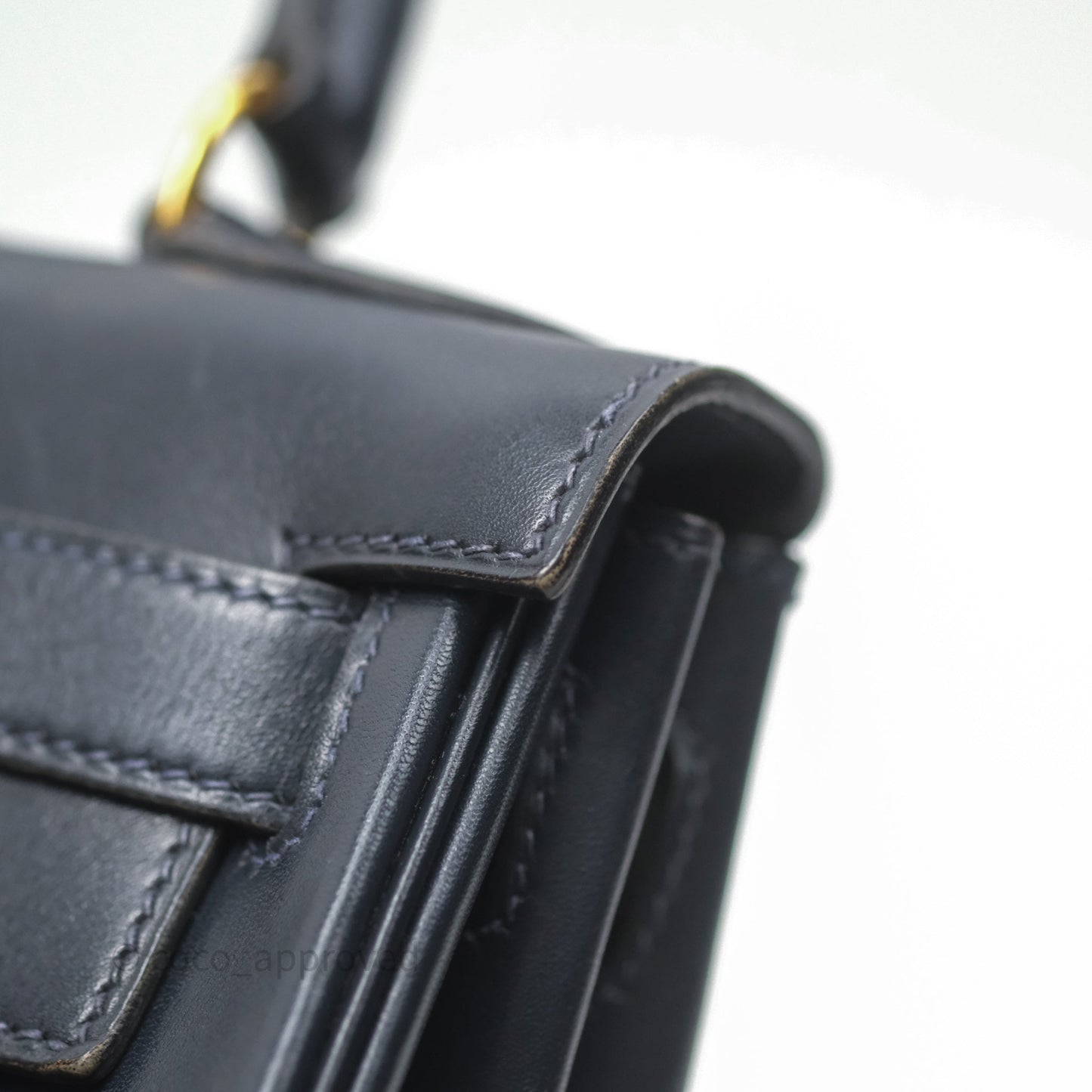 Hermès Vintage Kelly 28 Retourn Navy Box Leather Gold Hardware