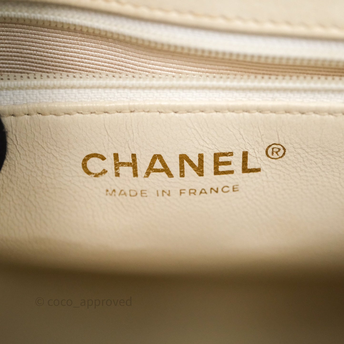 Chanel Vintage Medallion CC White Caviar Tote Bag Gold Hardware