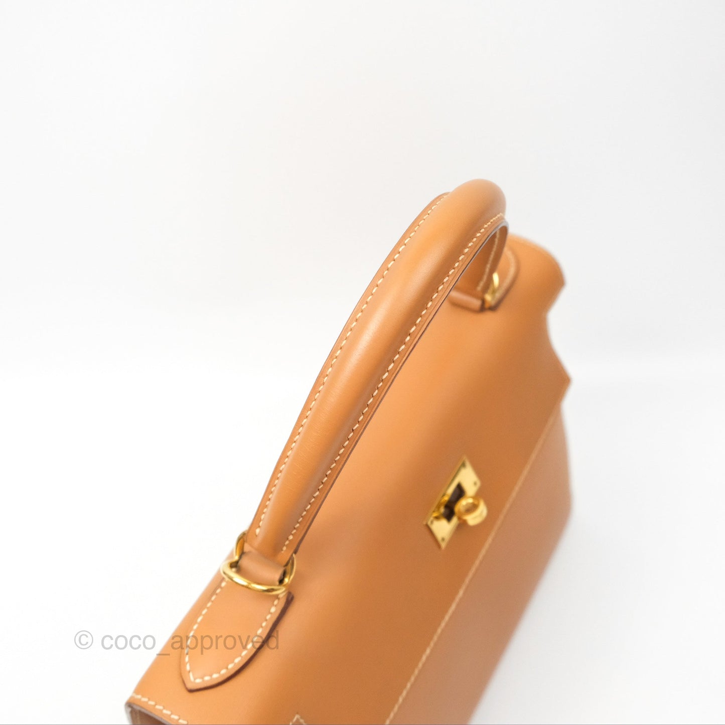 Hermès Vintage Kelly 28 Sellier Gold Calf Gold Hardware