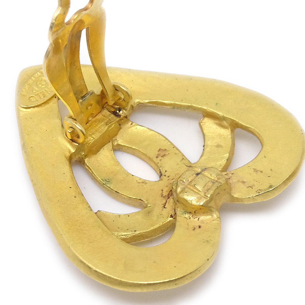 Luxury Chanel 1995 Heart Earrings Gold Clip-On 95P