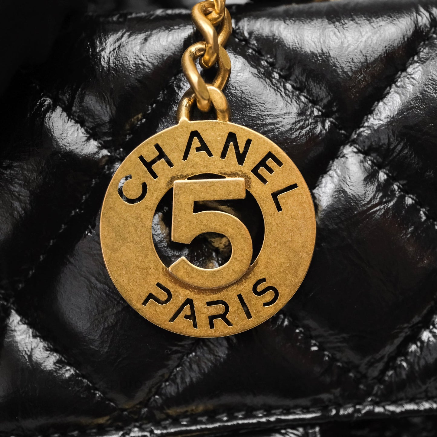 Chanel Medium Quilted Wavy CC Hobo Black Shiny Crumpled Calfskin Aged Gold Hardware