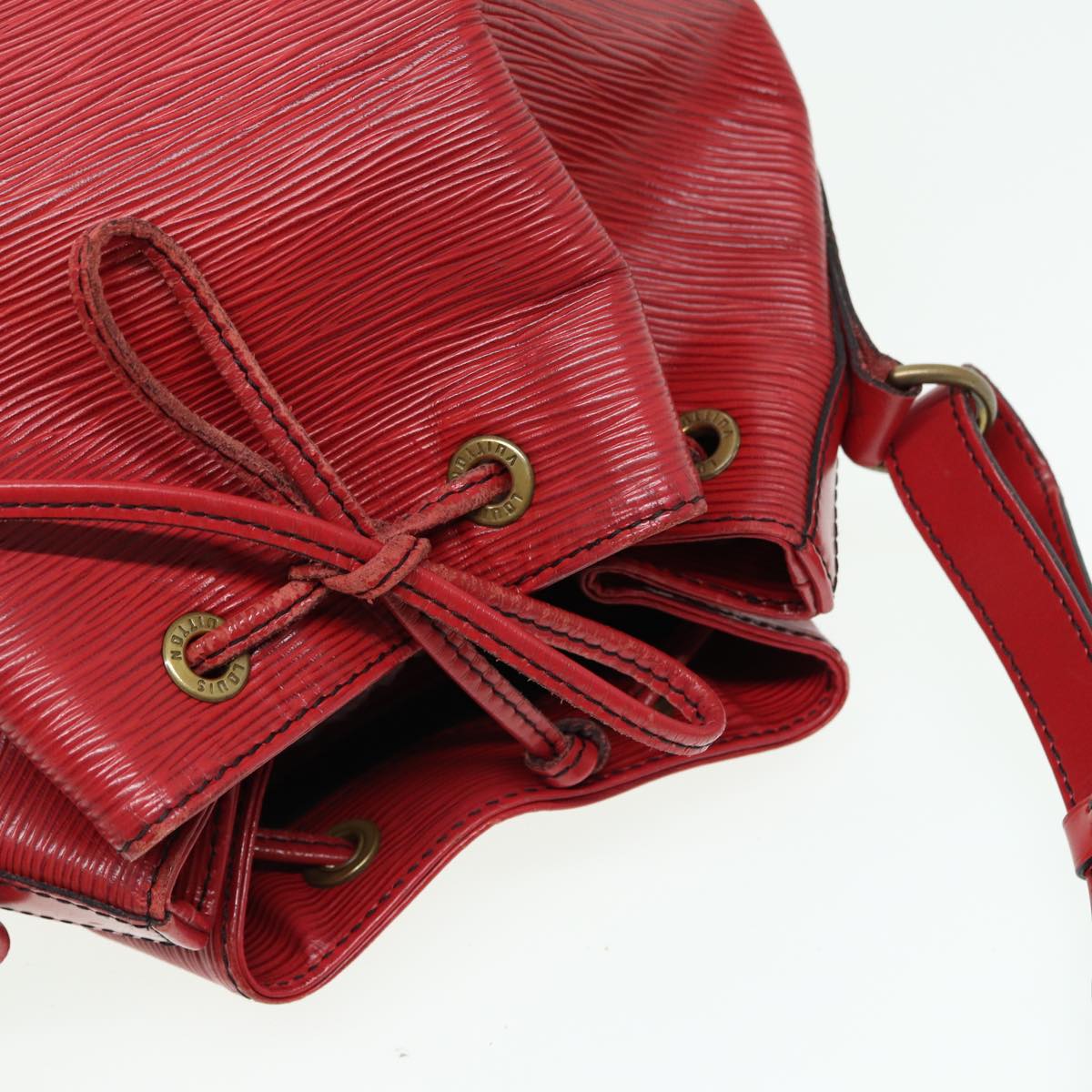LOUIS VUITTON Epi Petit Noe Shoulder Bag Red M44107 LV 78363