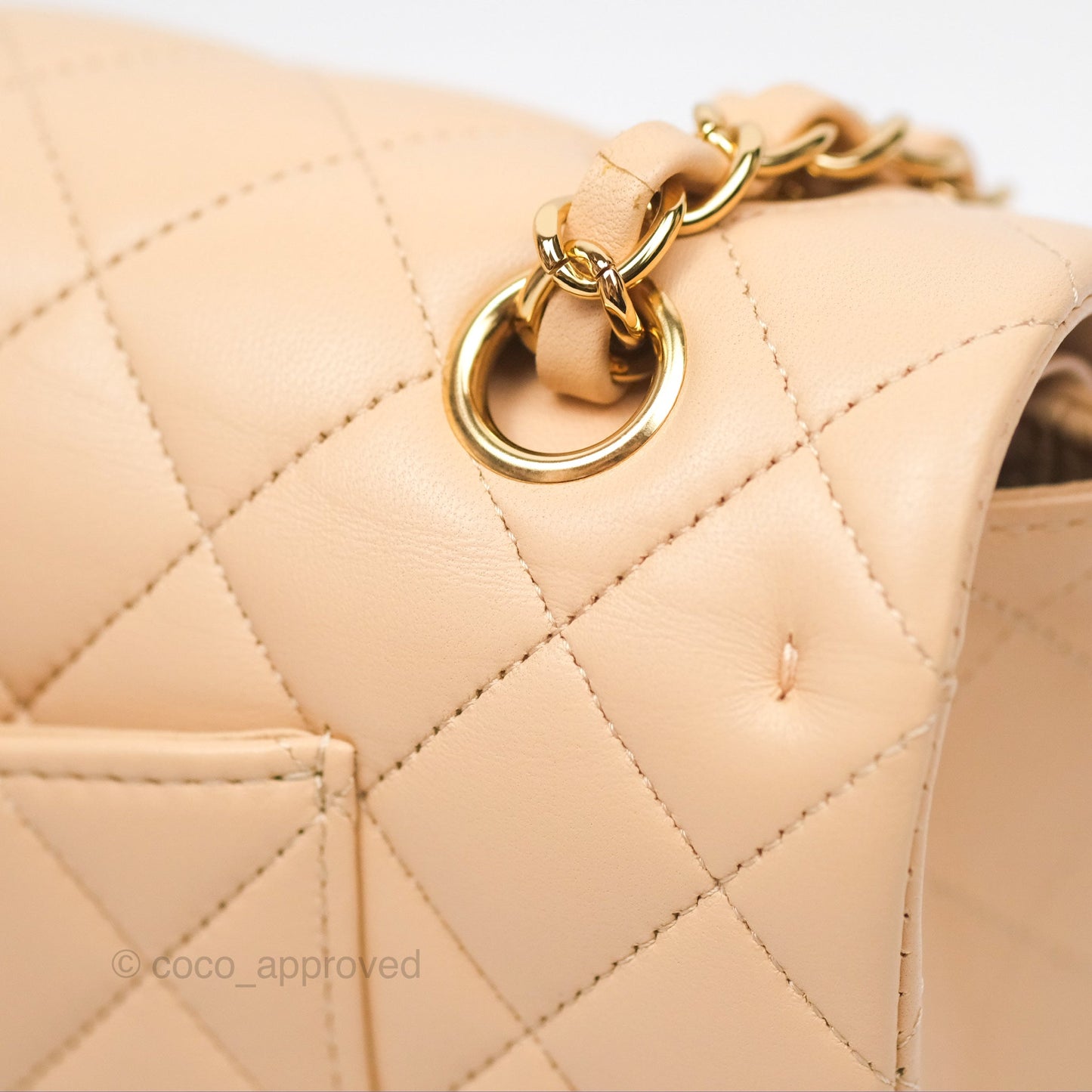 Chanel Classic M/L Medium Flap Quilted Beige Lambskin Gold Hardware